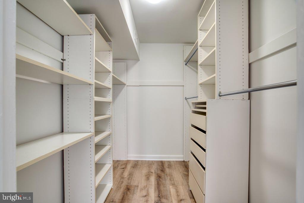 HORIZON HOUSE - Residential Lease