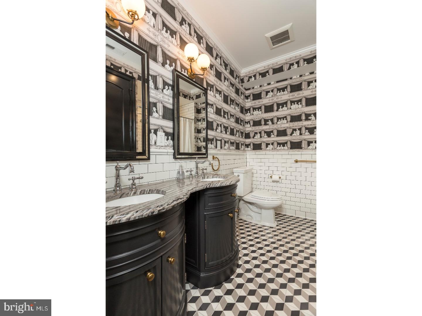 SOCIETY HILL - Residential