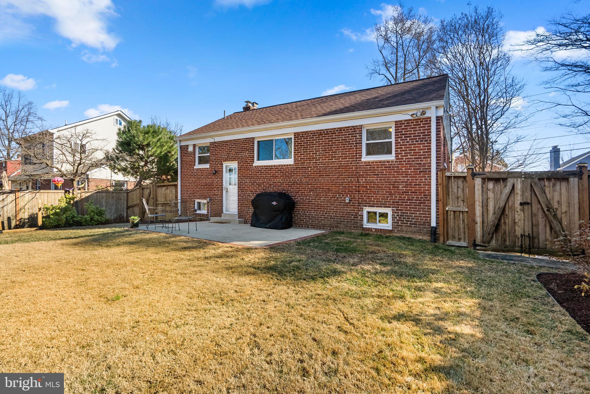 CARROLL KNOLLS - Residential