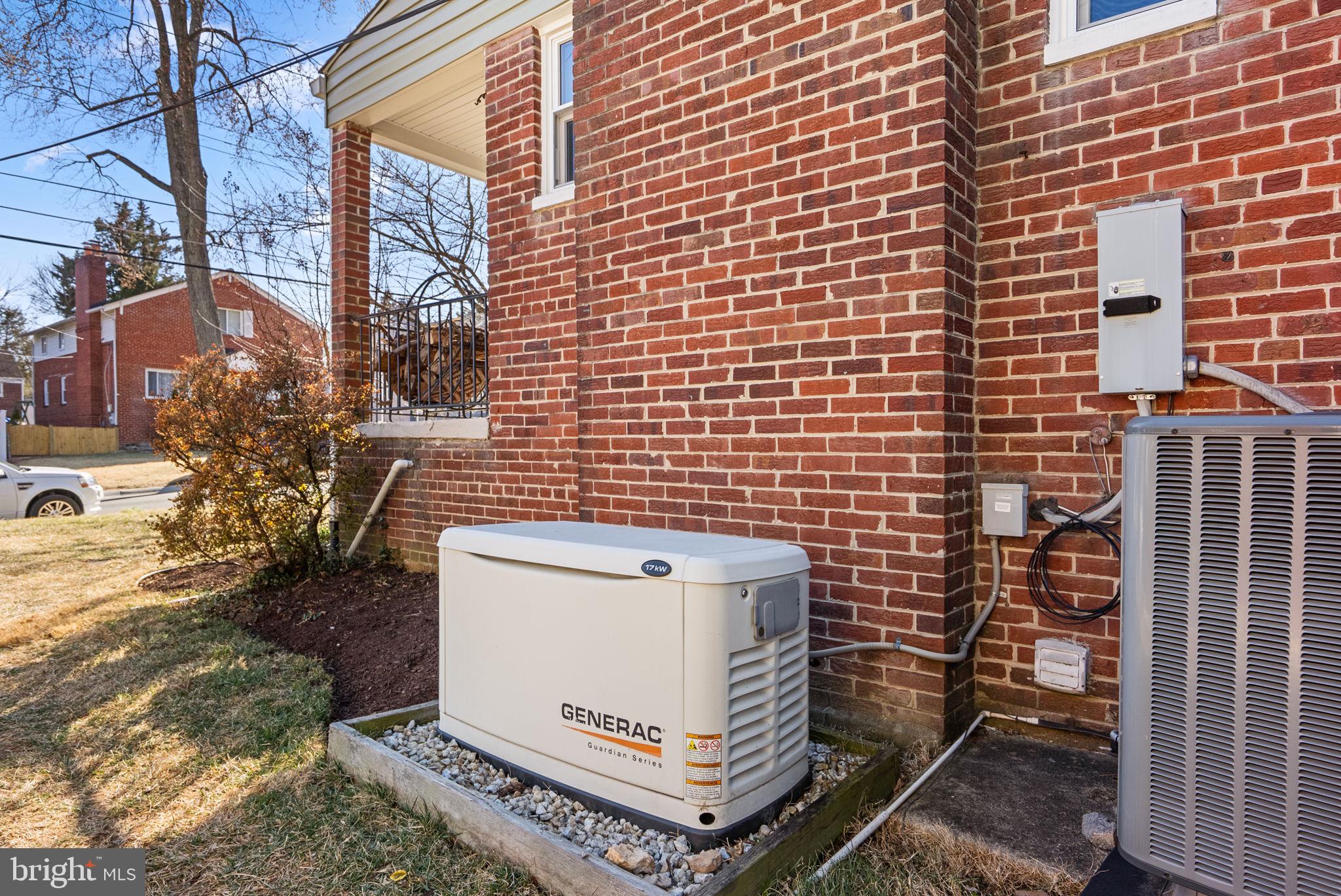 CARROLL KNOLLS - Residential