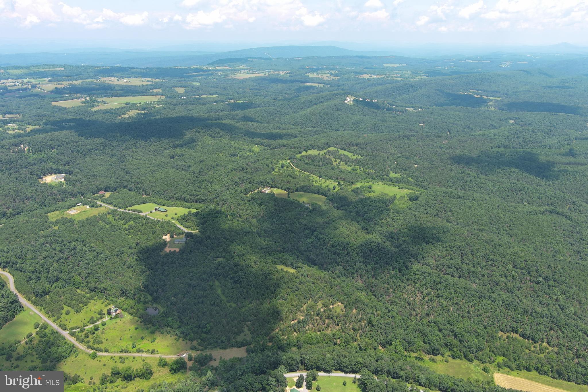 QUIVEY'S GROVE - Land