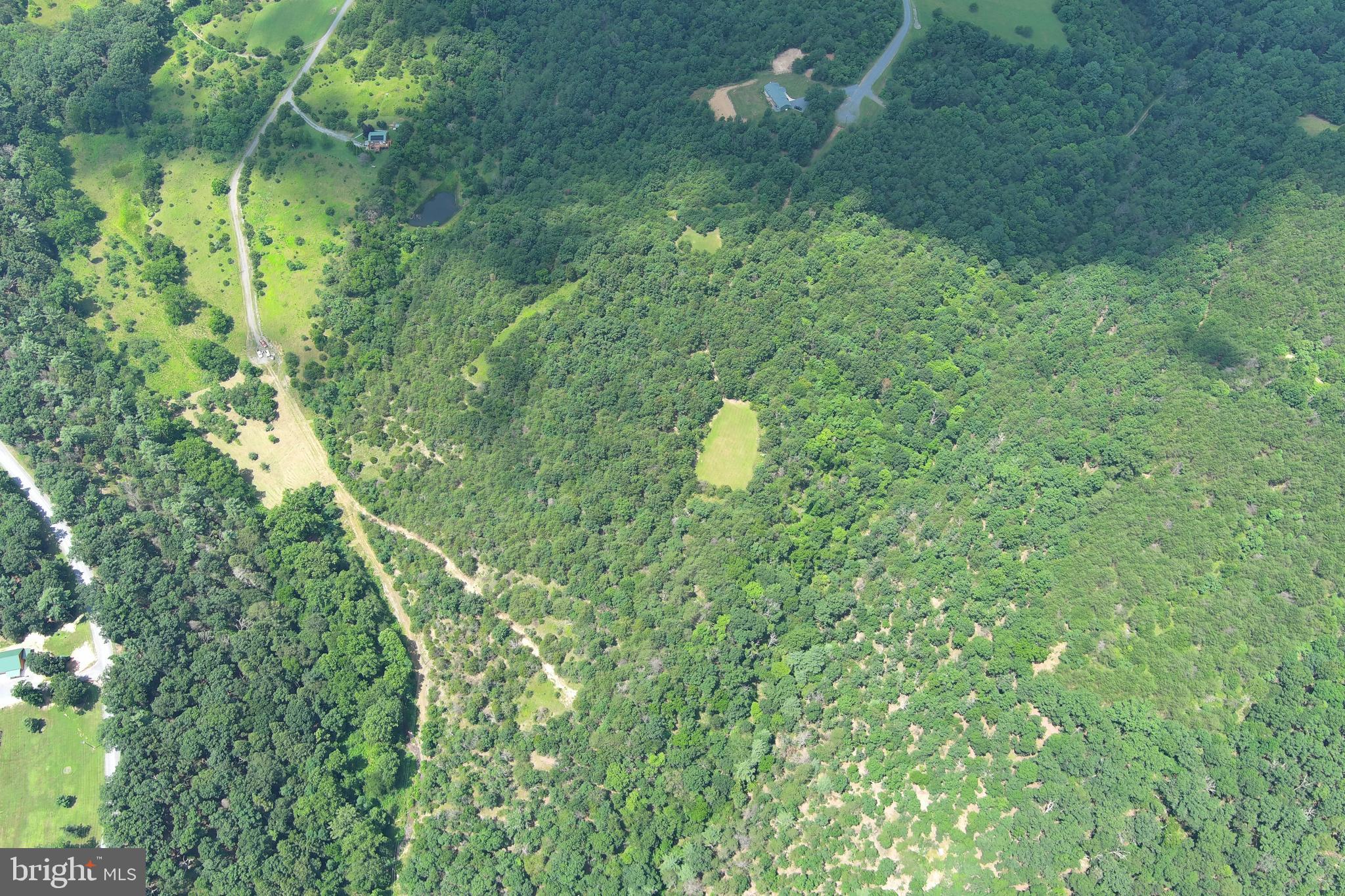 QUIVEY'S GROVE - Land