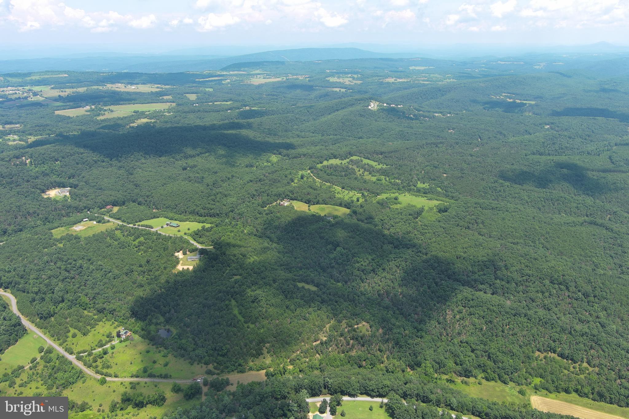 QUIVEY'S GROVE - Land