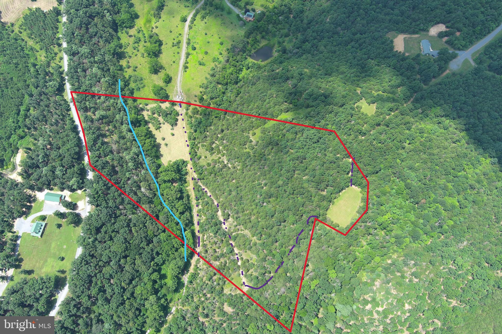 QUIVEY'S GROVE - Land