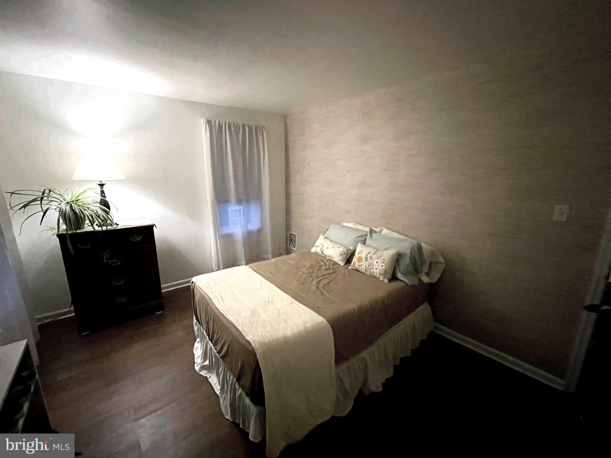 EDDYSTONE VILLAGE - Residential