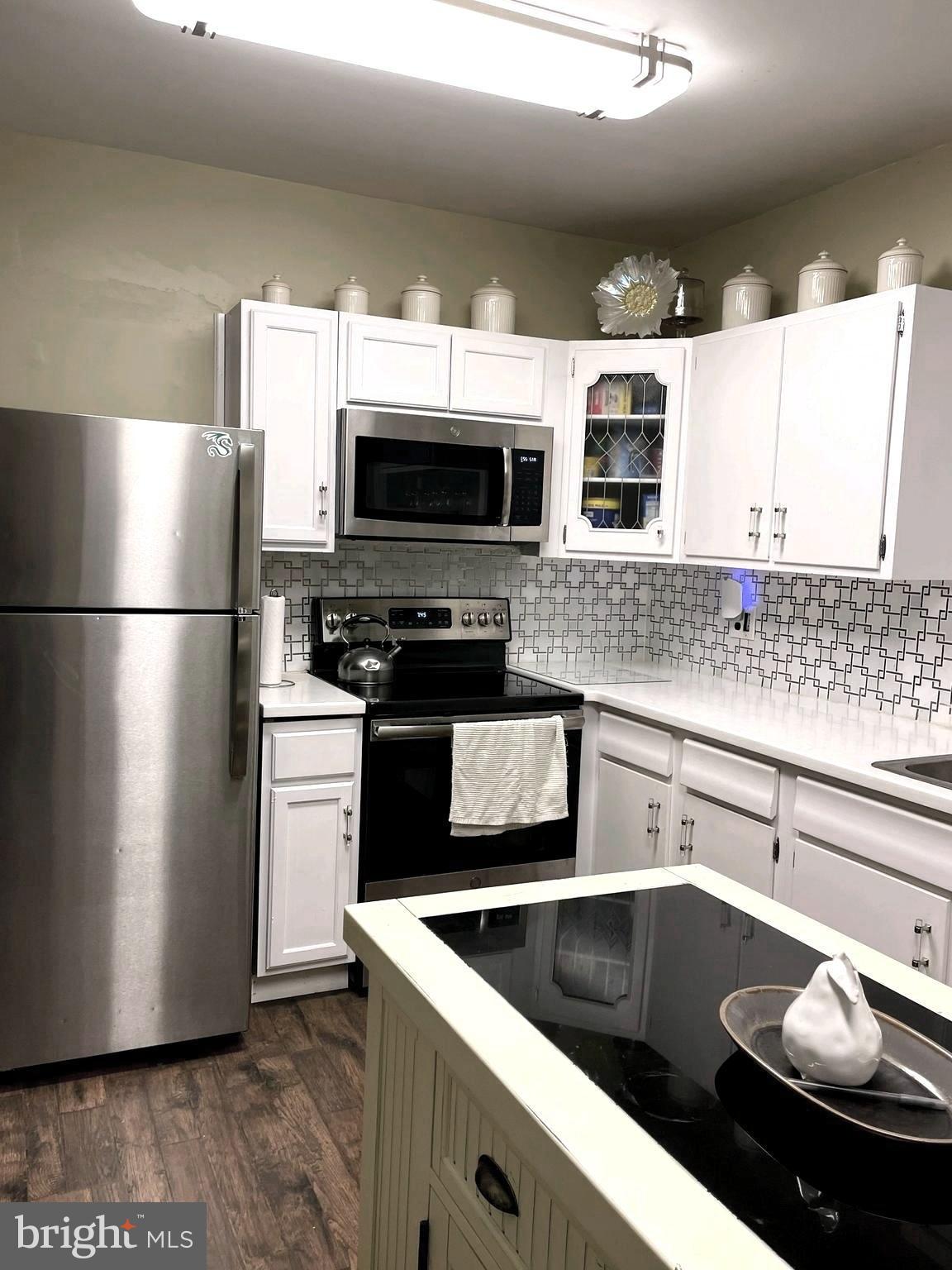 EDDYSTONE VILLAGE - Residential