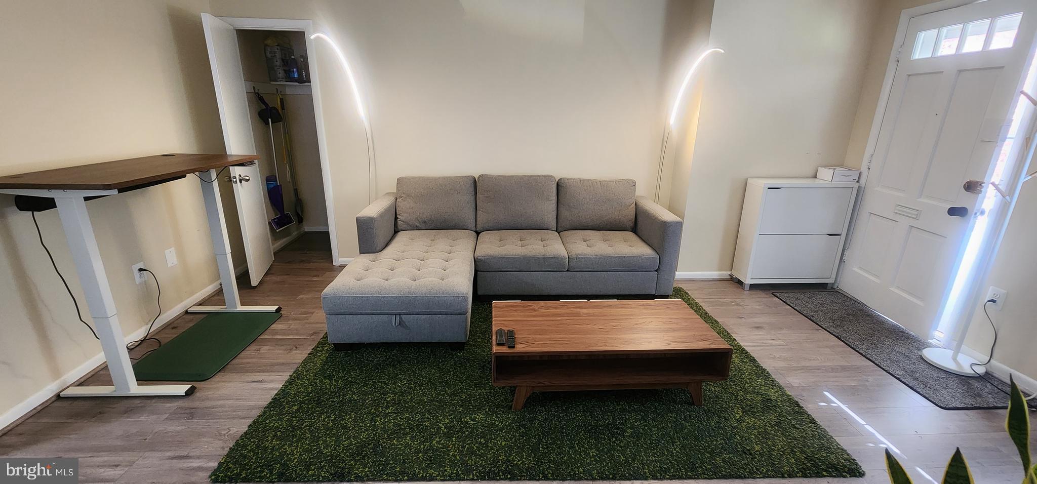 VILLAGE GREEN - Residential Lease