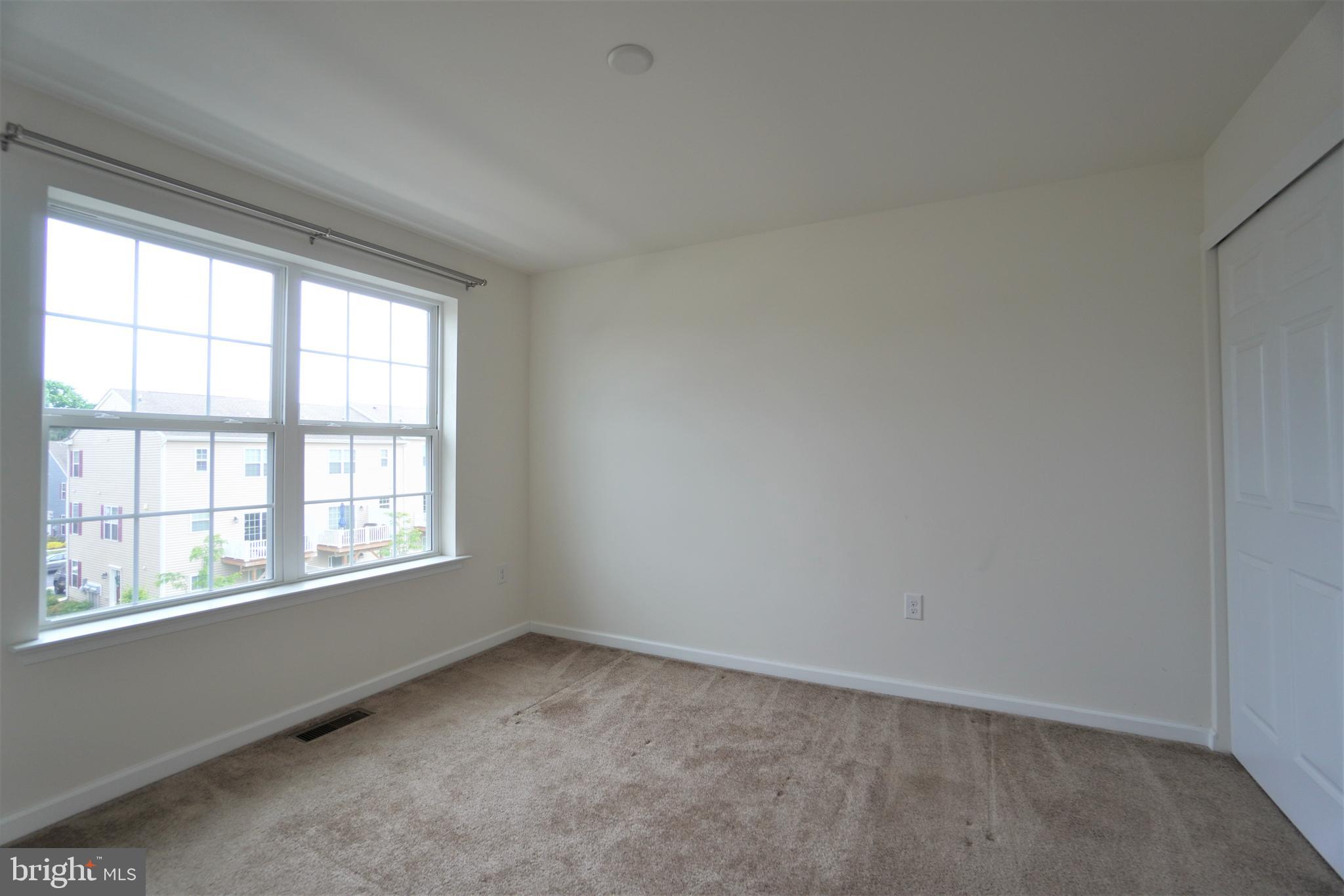 FORTUNA CROSSING - Residential Lease