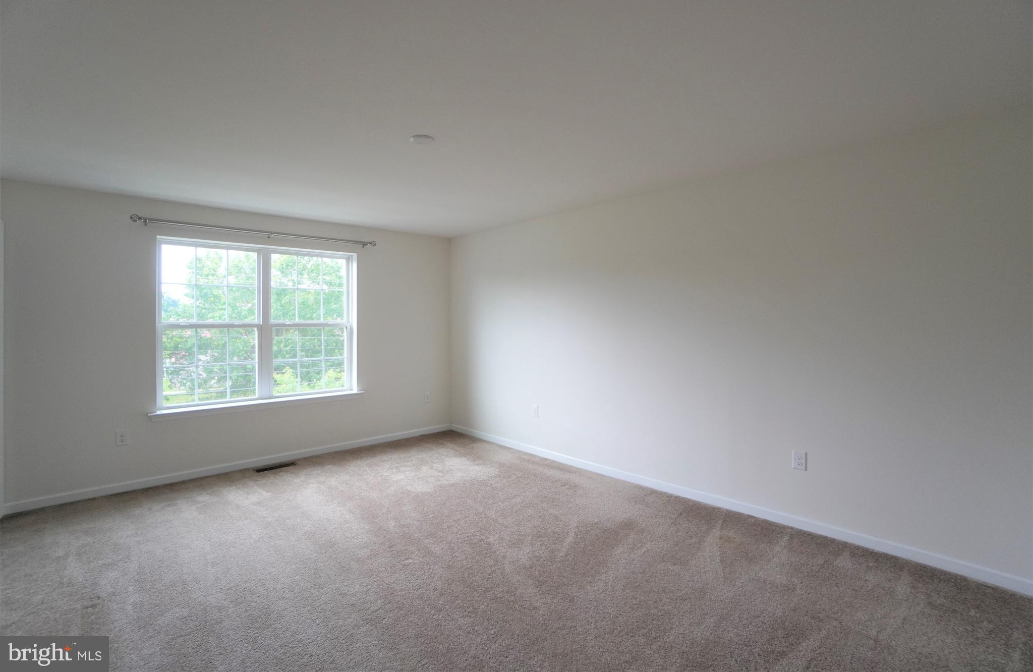 FORTUNA CROSSING - Residential Lease