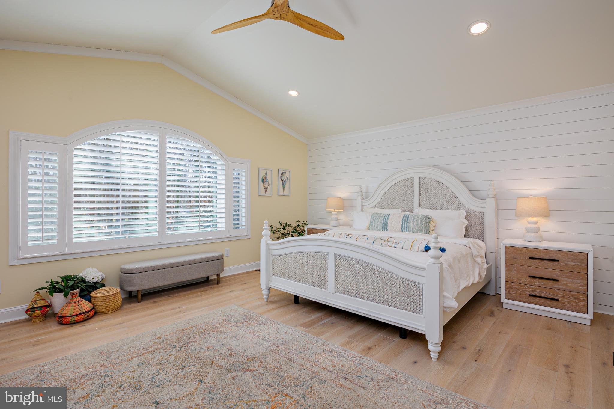 HALLMARK WOODS - Residential