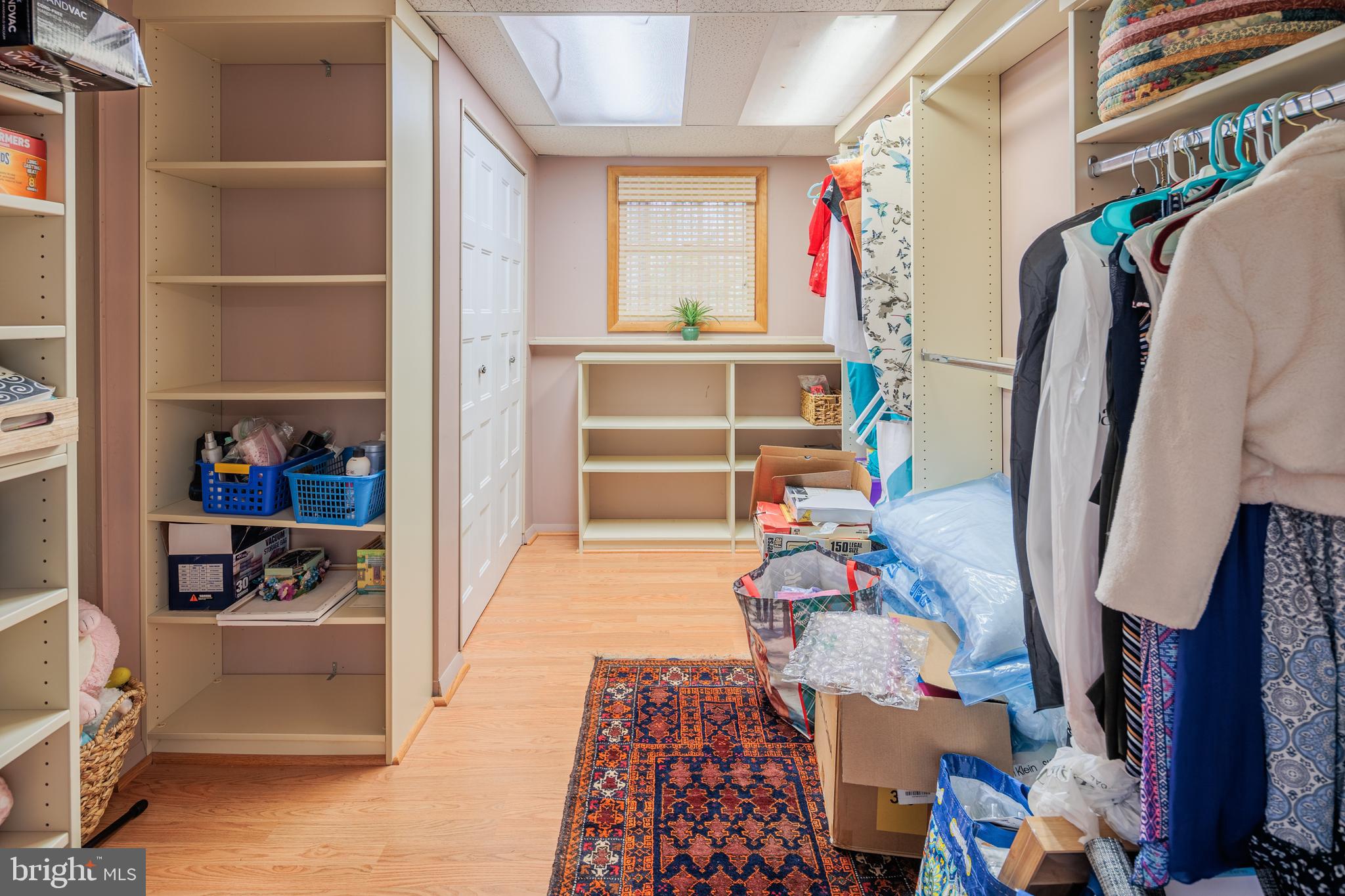 HALLMARK WOODS - Residential