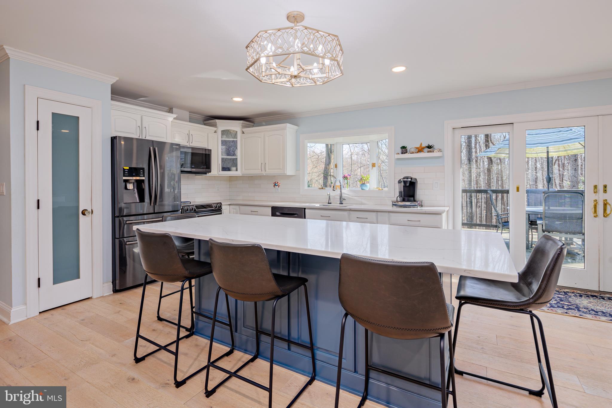 HALLMARK WOODS - Residential