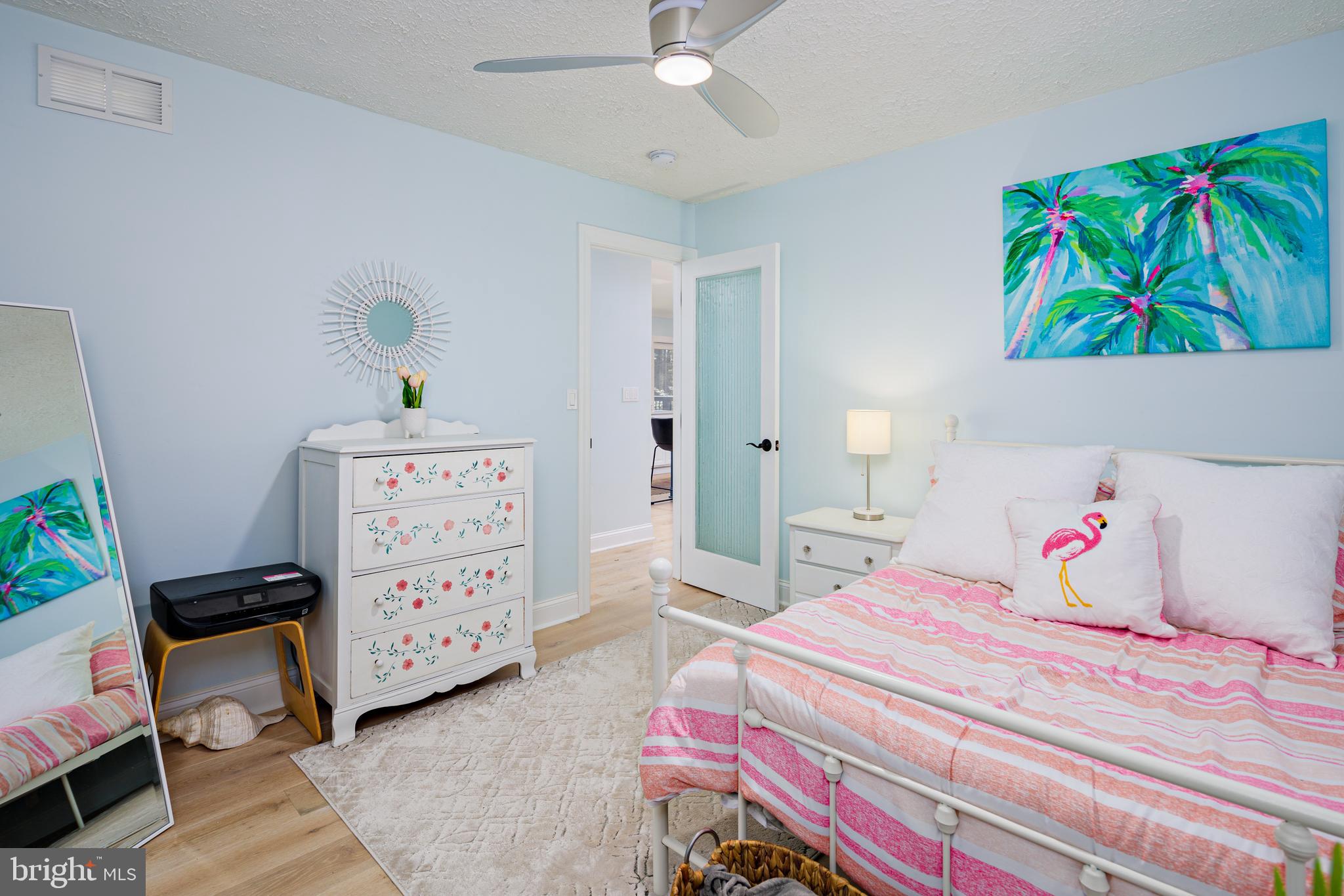 HALLMARK WOODS - Residential