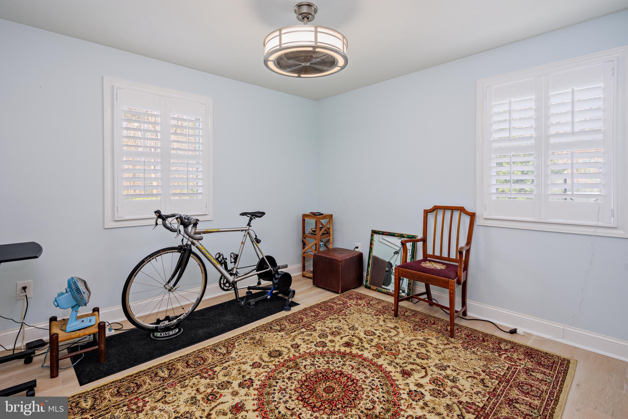 HALLMARK WOODS - Residential