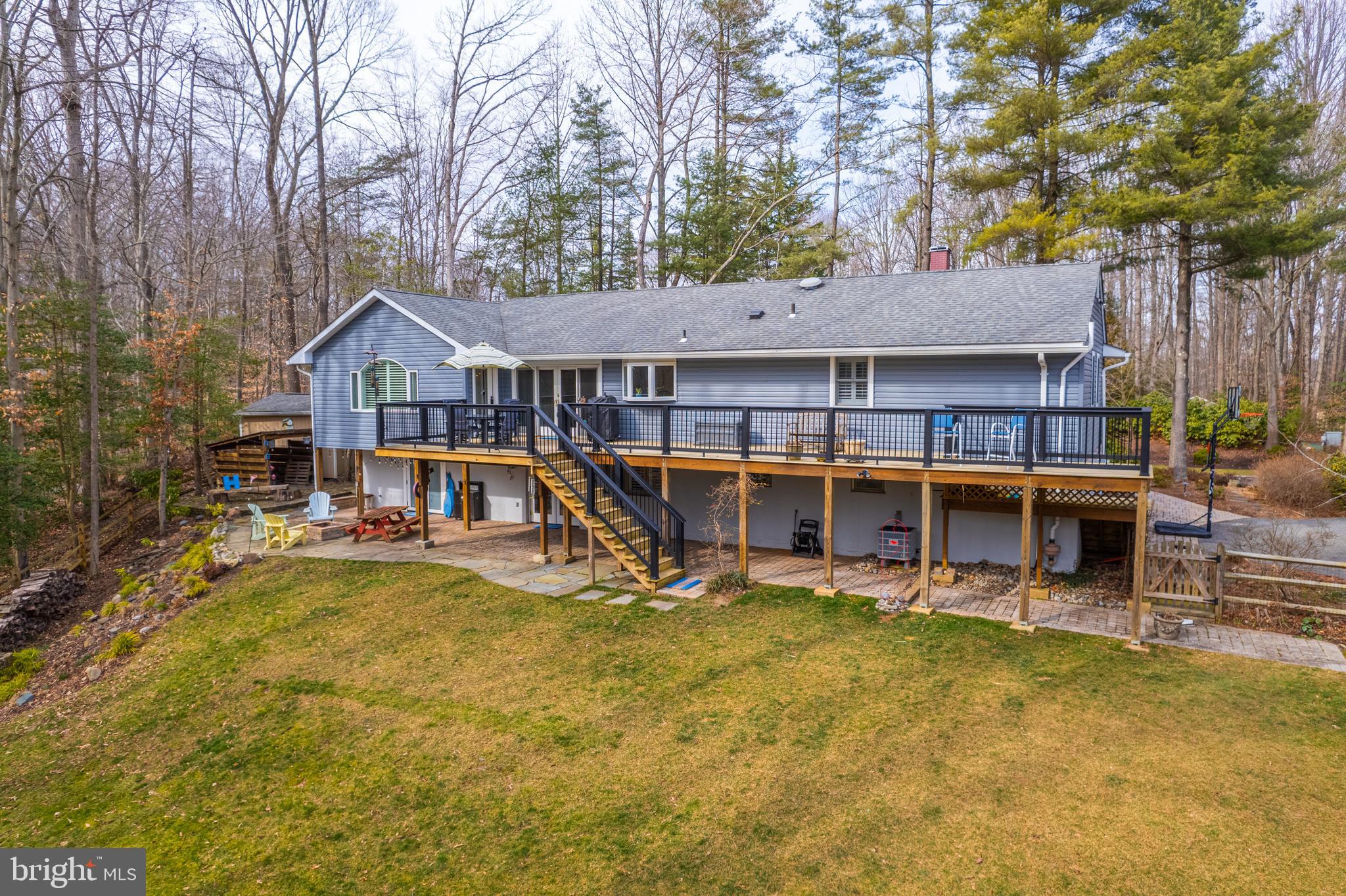 HALLMARK WOODS - Residential