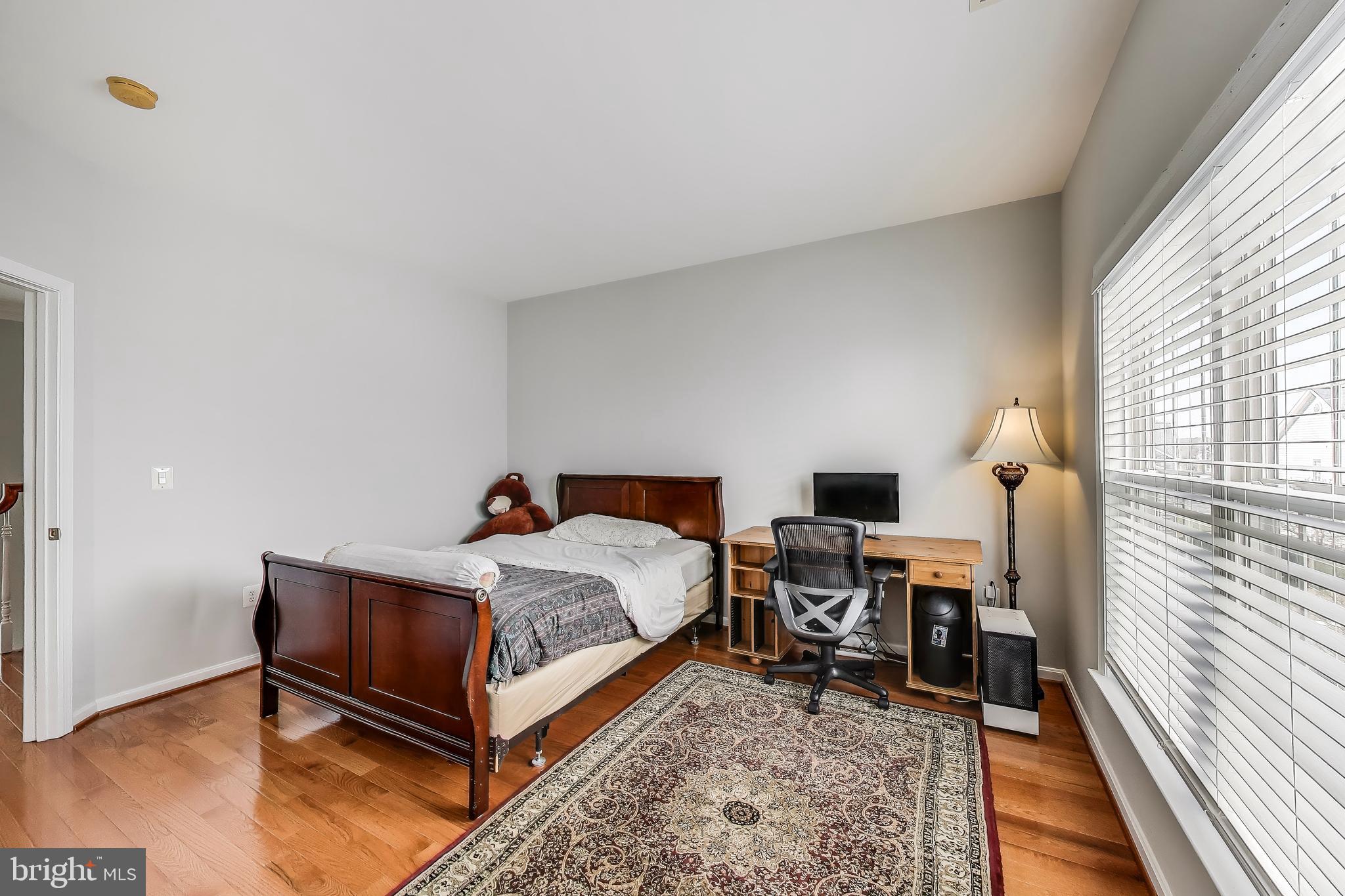 PORT POTOMAC - Residential