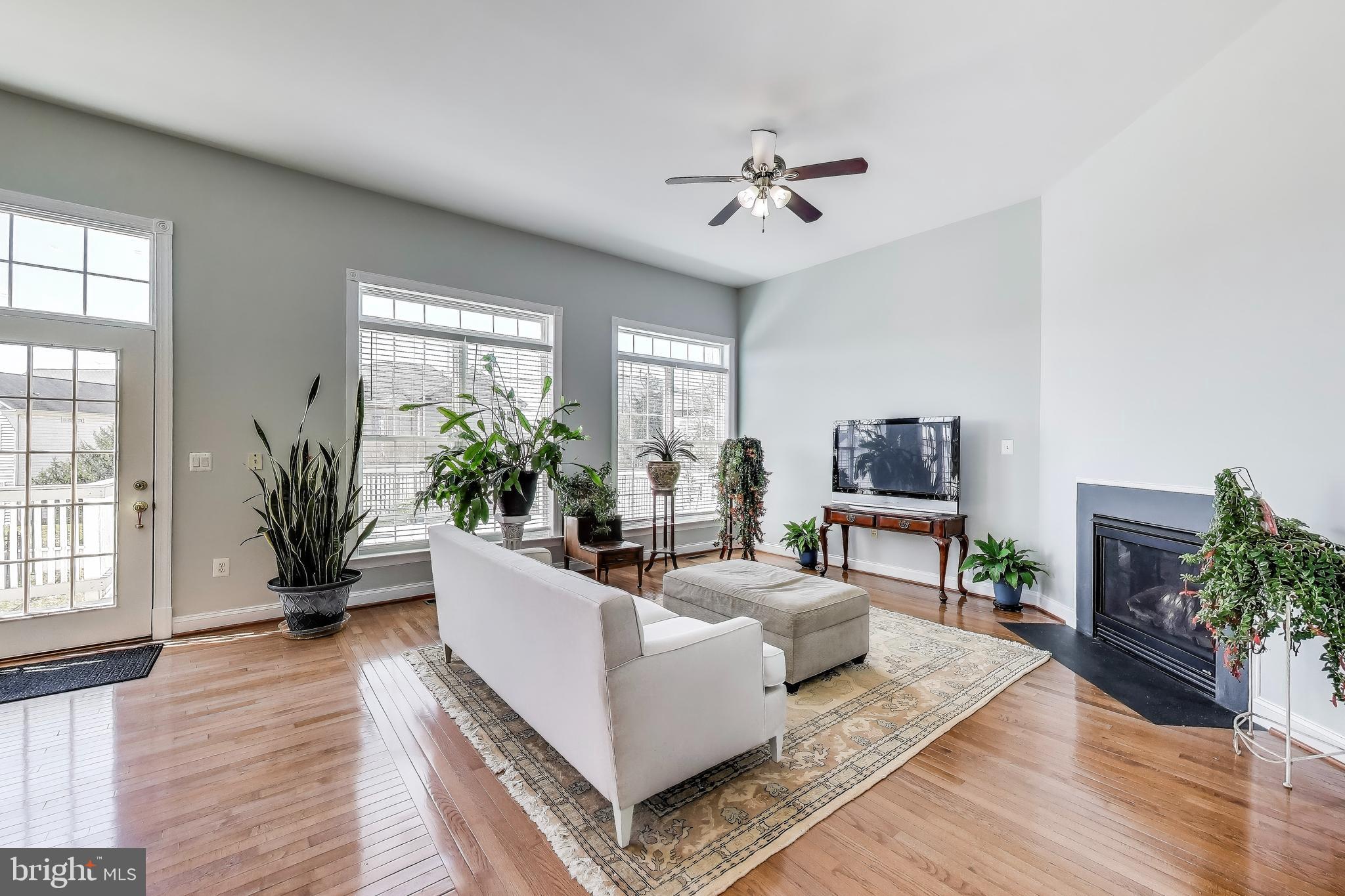 PORT POTOMAC - Residential