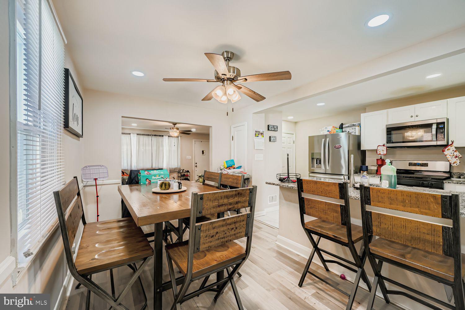 HAMILTON HILLS - Residential
