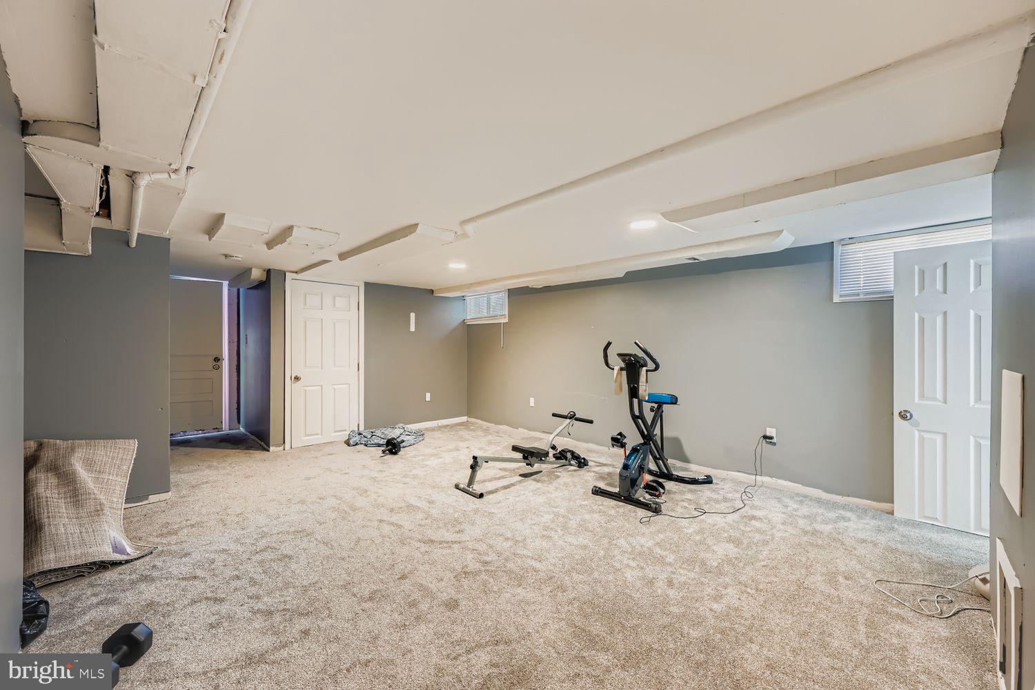 HAMILTON HILLS - Residential