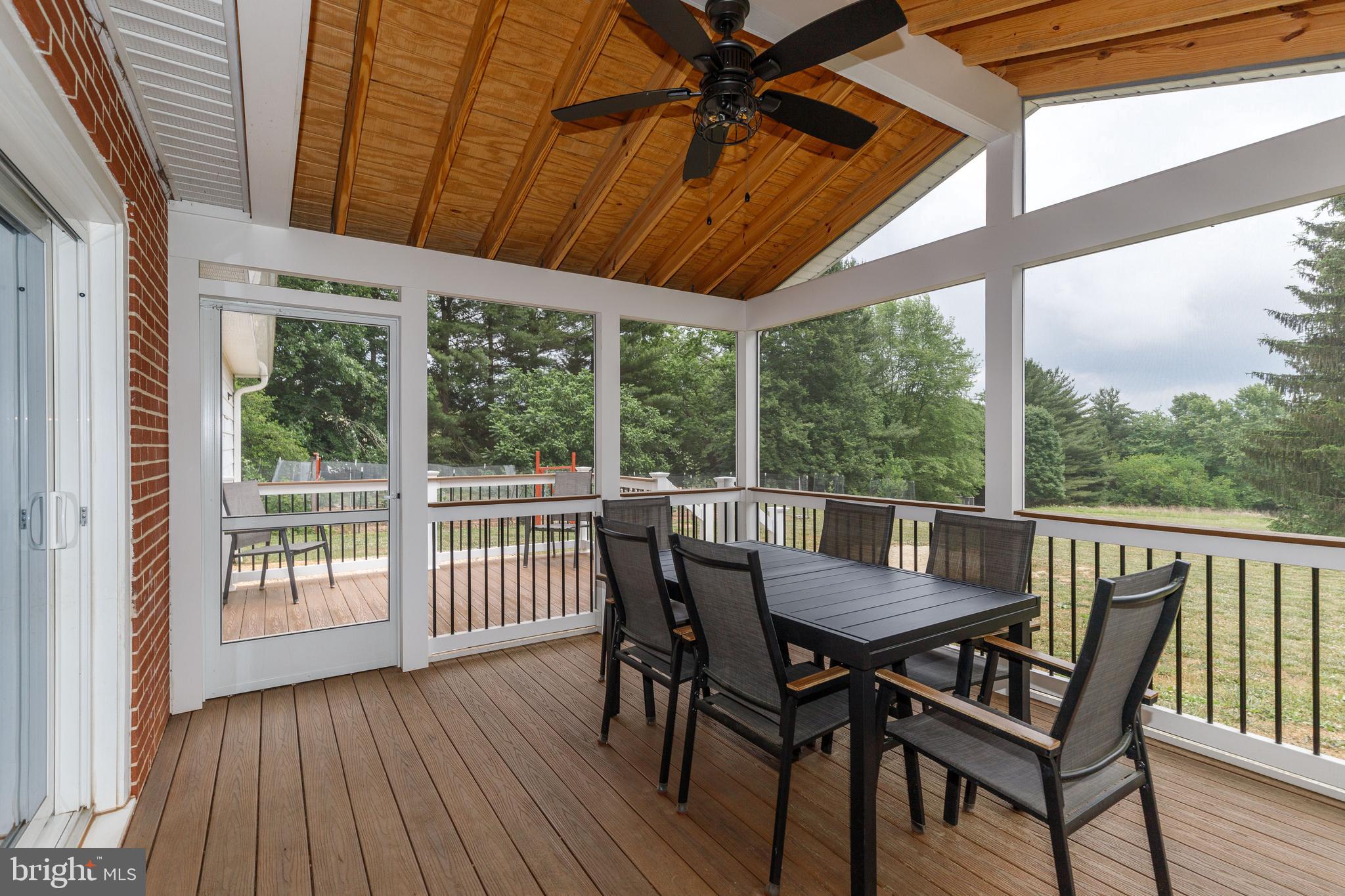 HAMPSTEAD - Residential