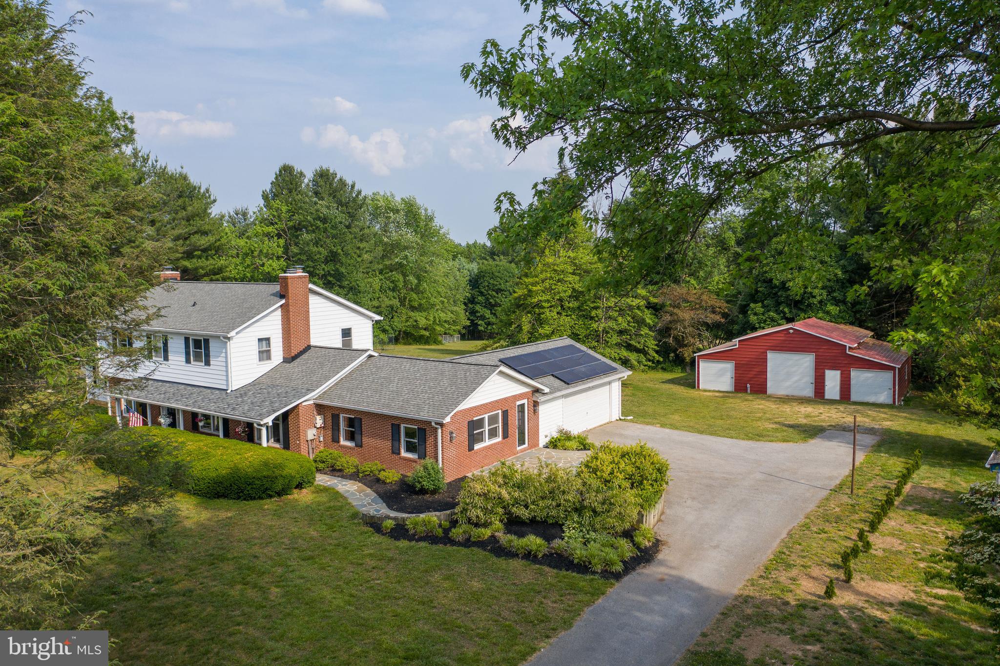 HAMPSTEAD - Residential