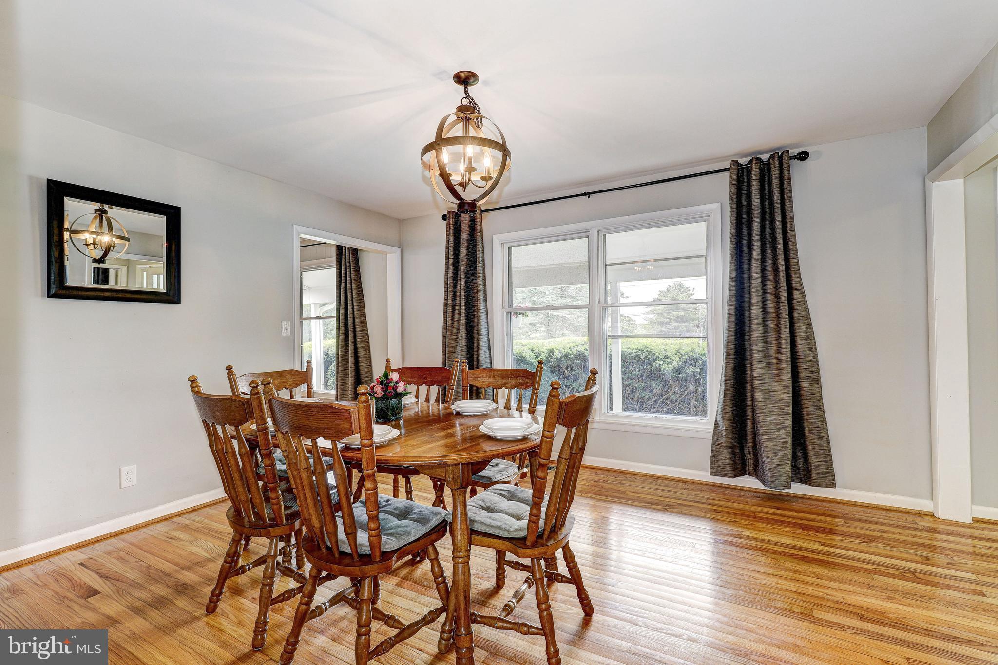 HAMPSTEAD - Residential