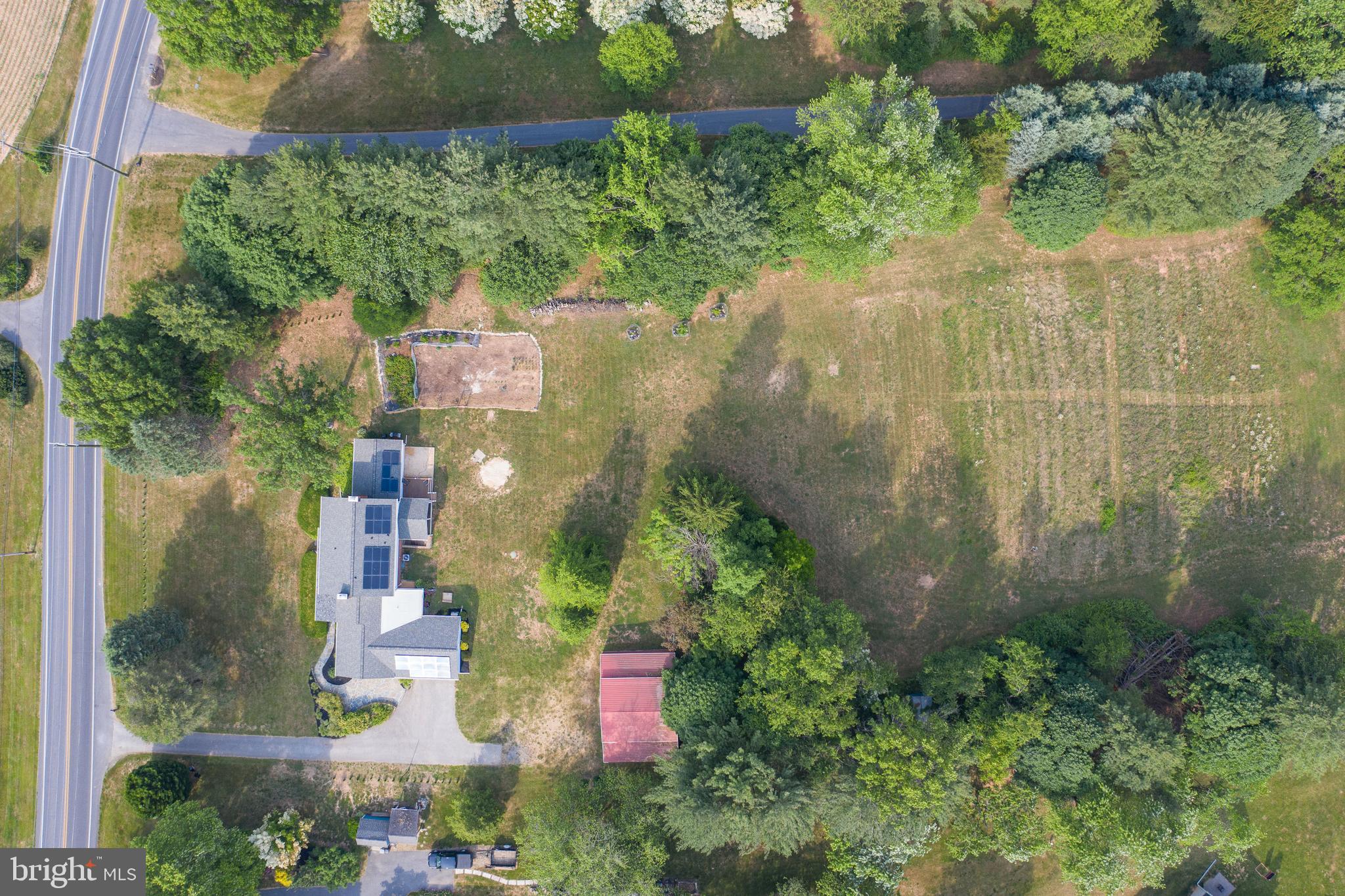 HAMPSTEAD - Residential