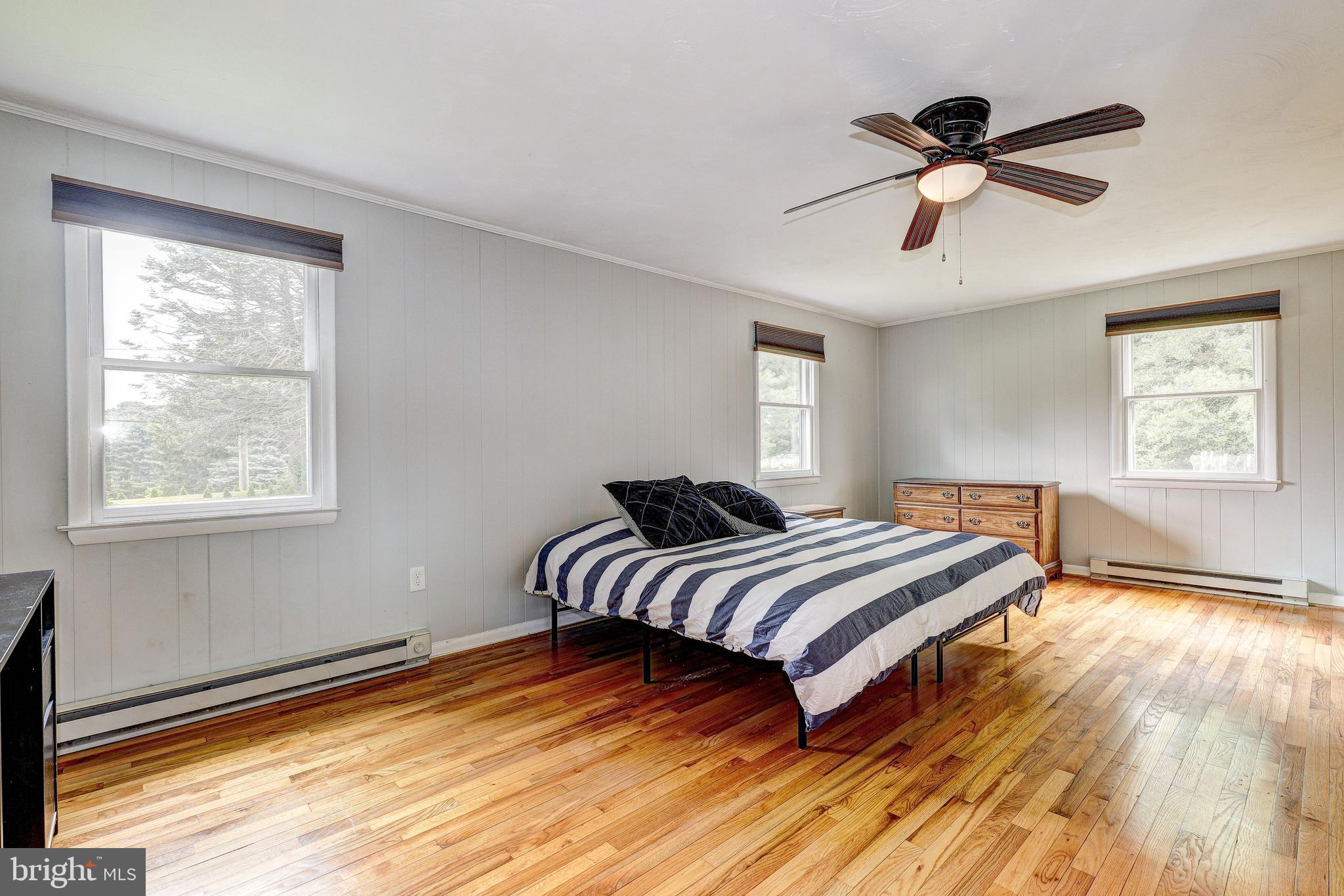 HAMPSTEAD - Residential