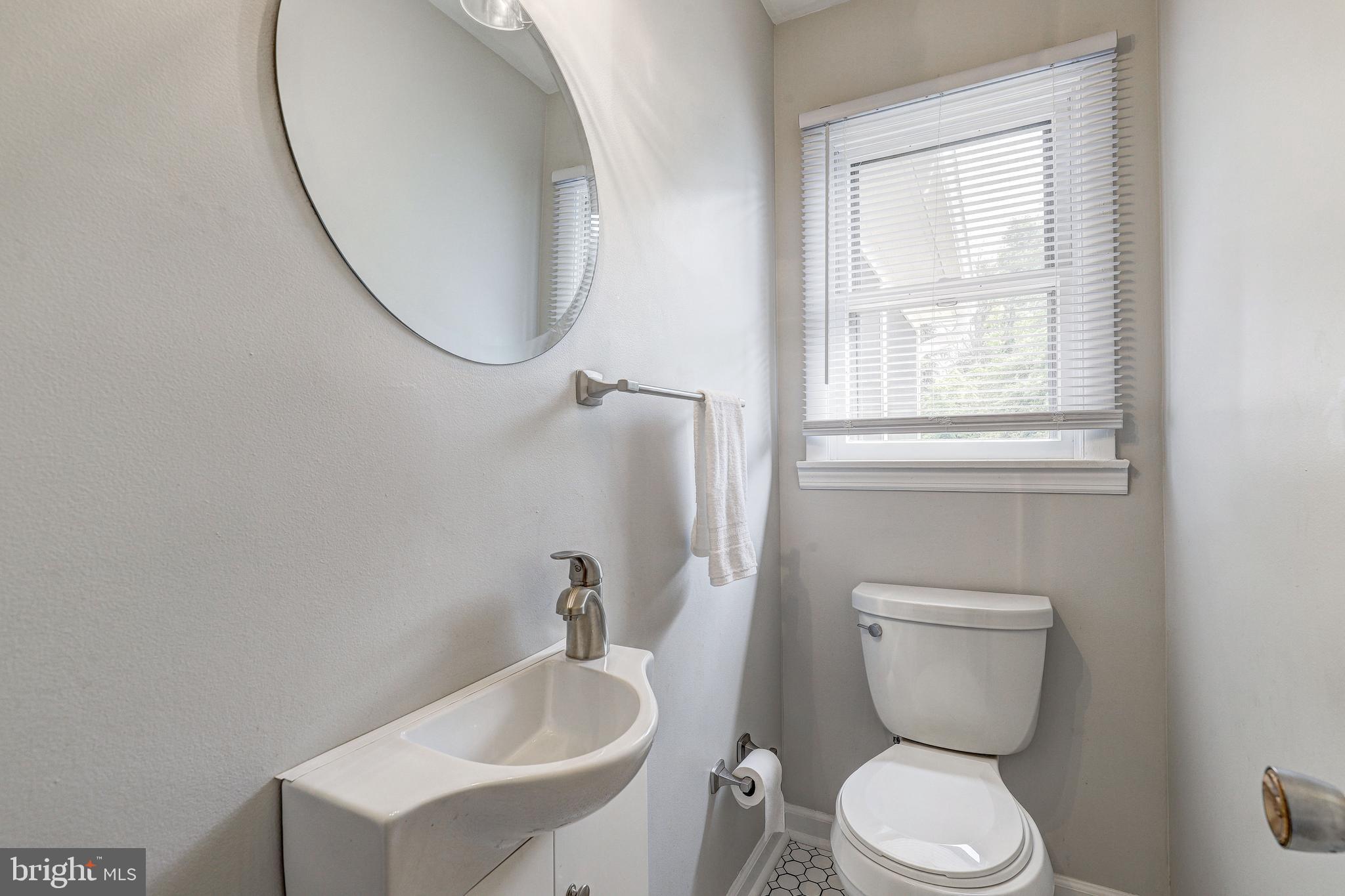 HAMPSTEAD - Residential