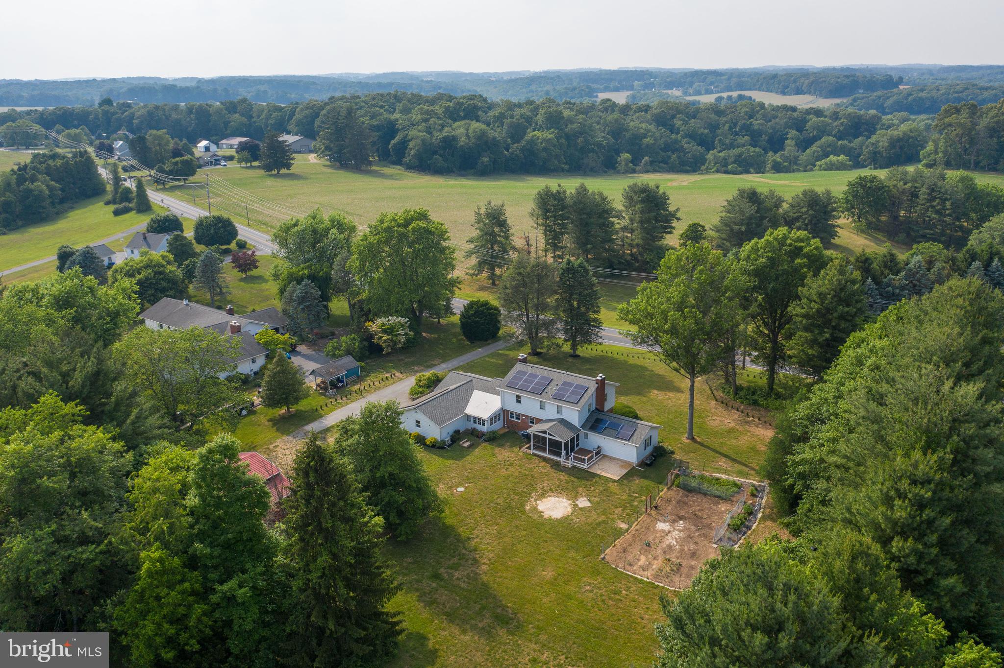 HAMPSTEAD - Residential