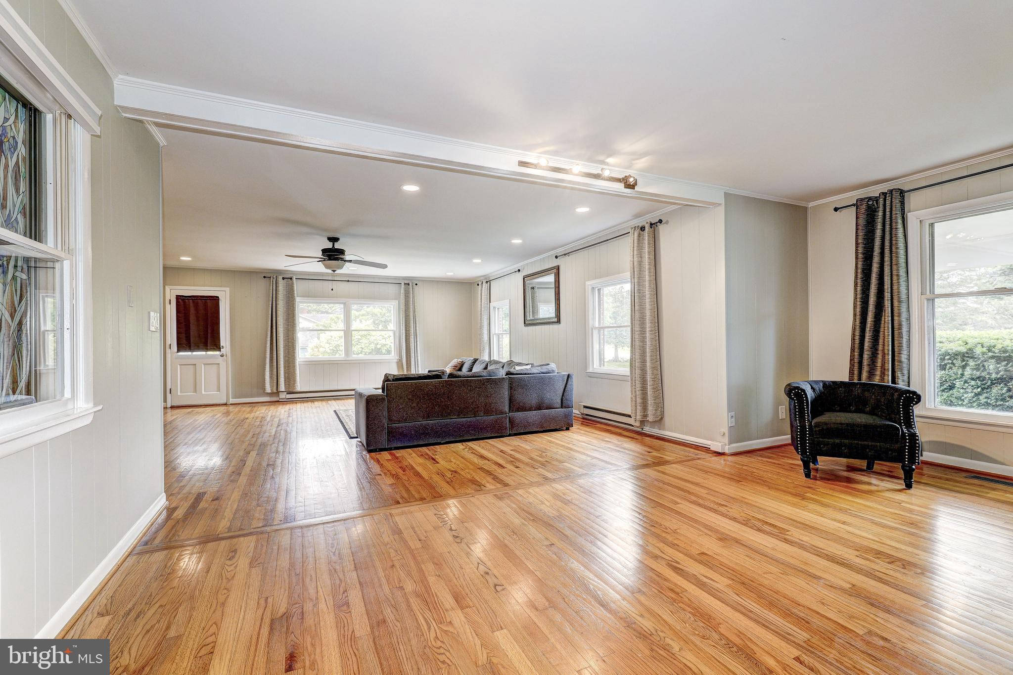 HAMPSTEAD - Residential