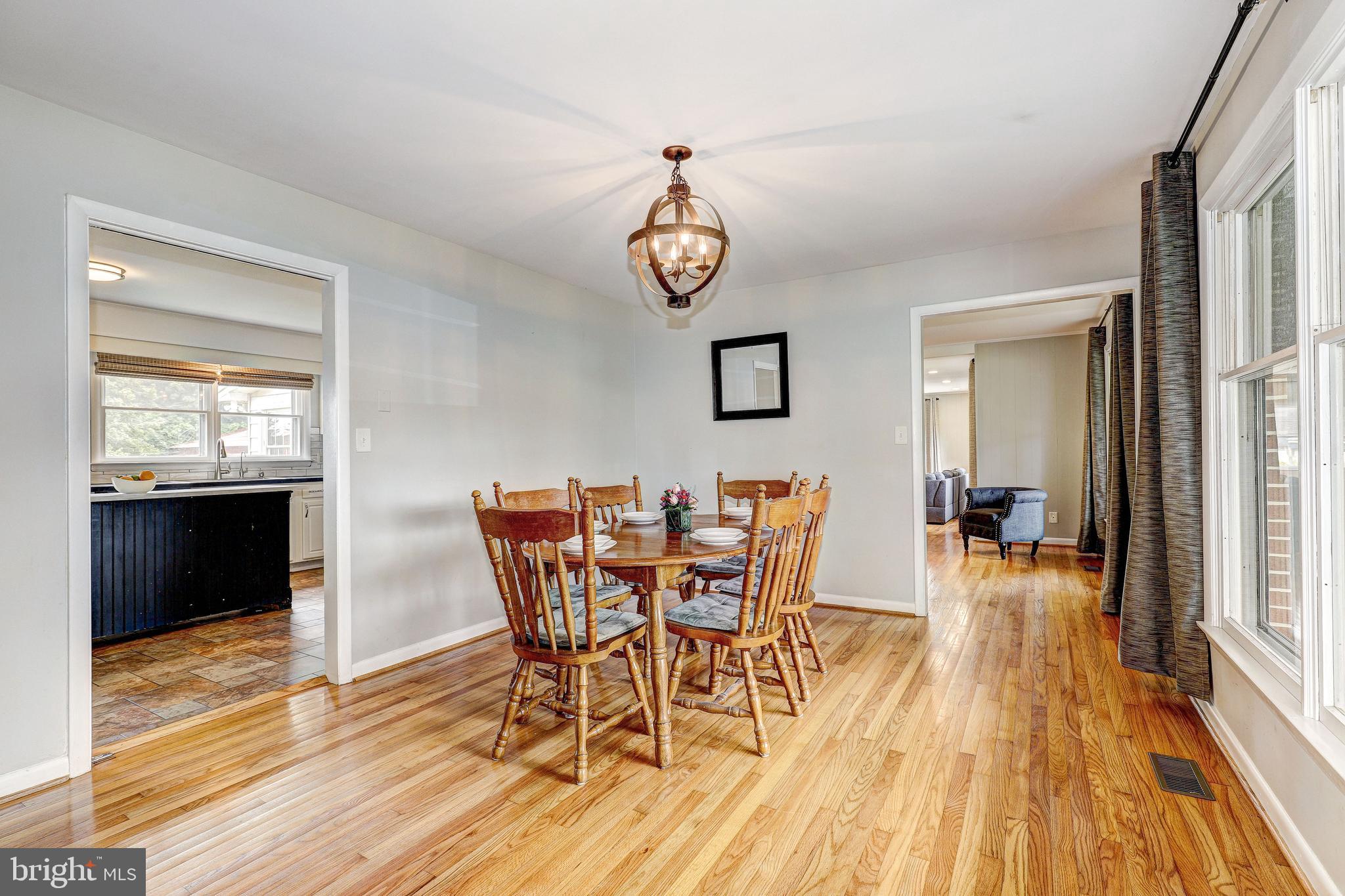 HAMPSTEAD - Residential