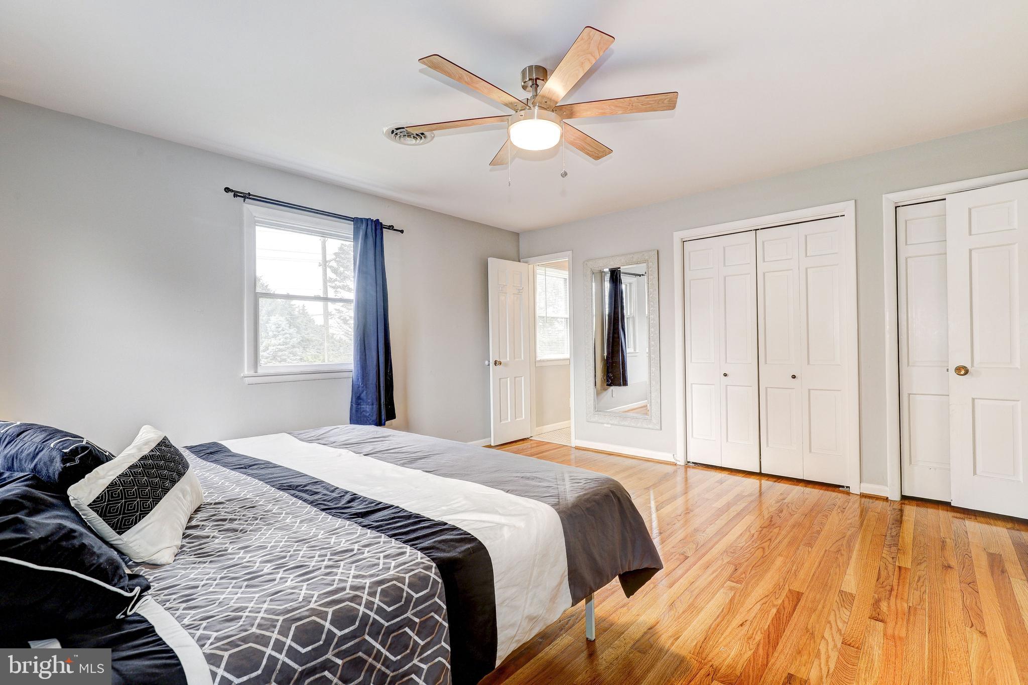 HAMPSTEAD - Residential