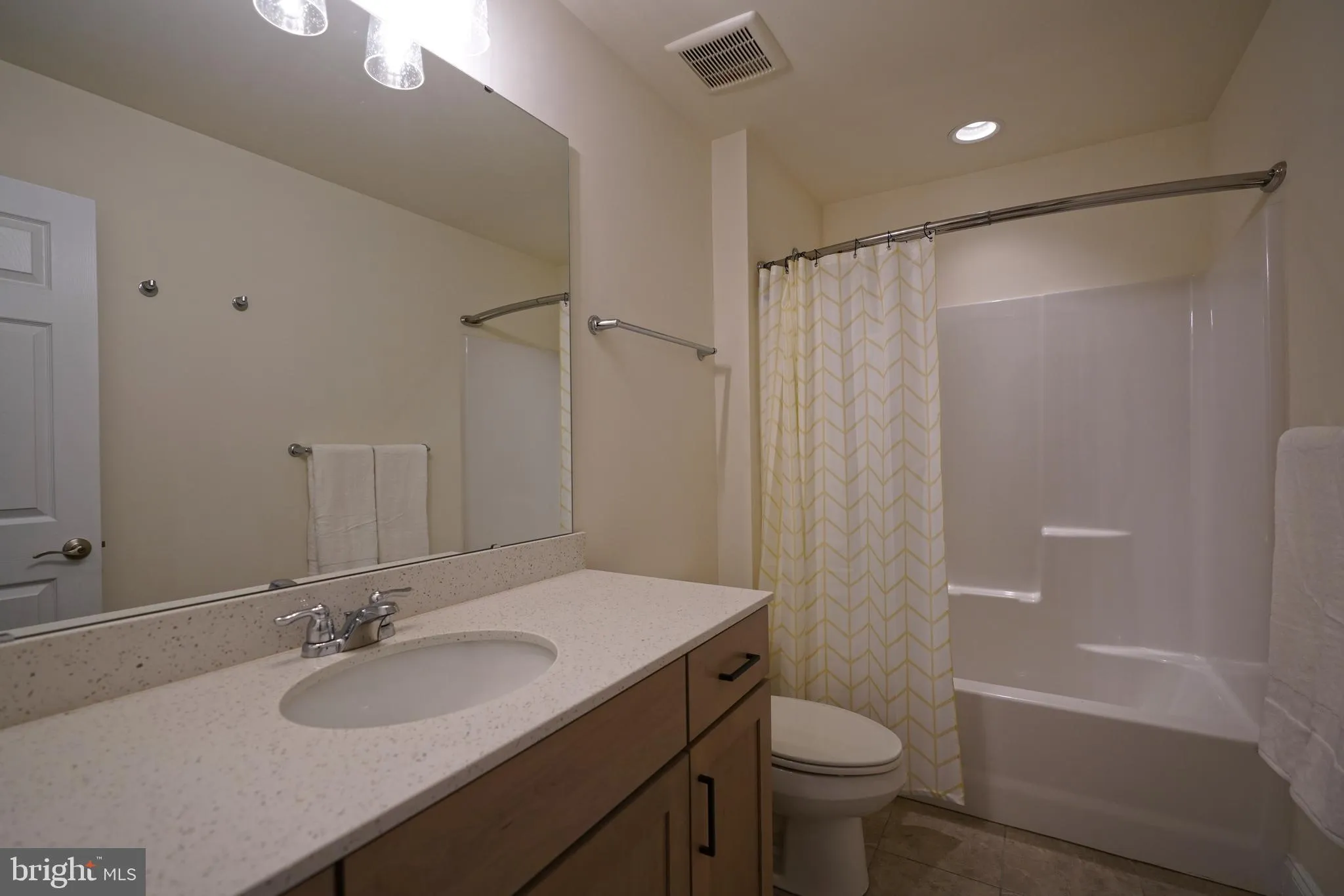 Lewes, Delaware 19958, United States, 5 Bedrooms Bedrooms, ,5 BathroomsBathrooms,Residential,Active,140714