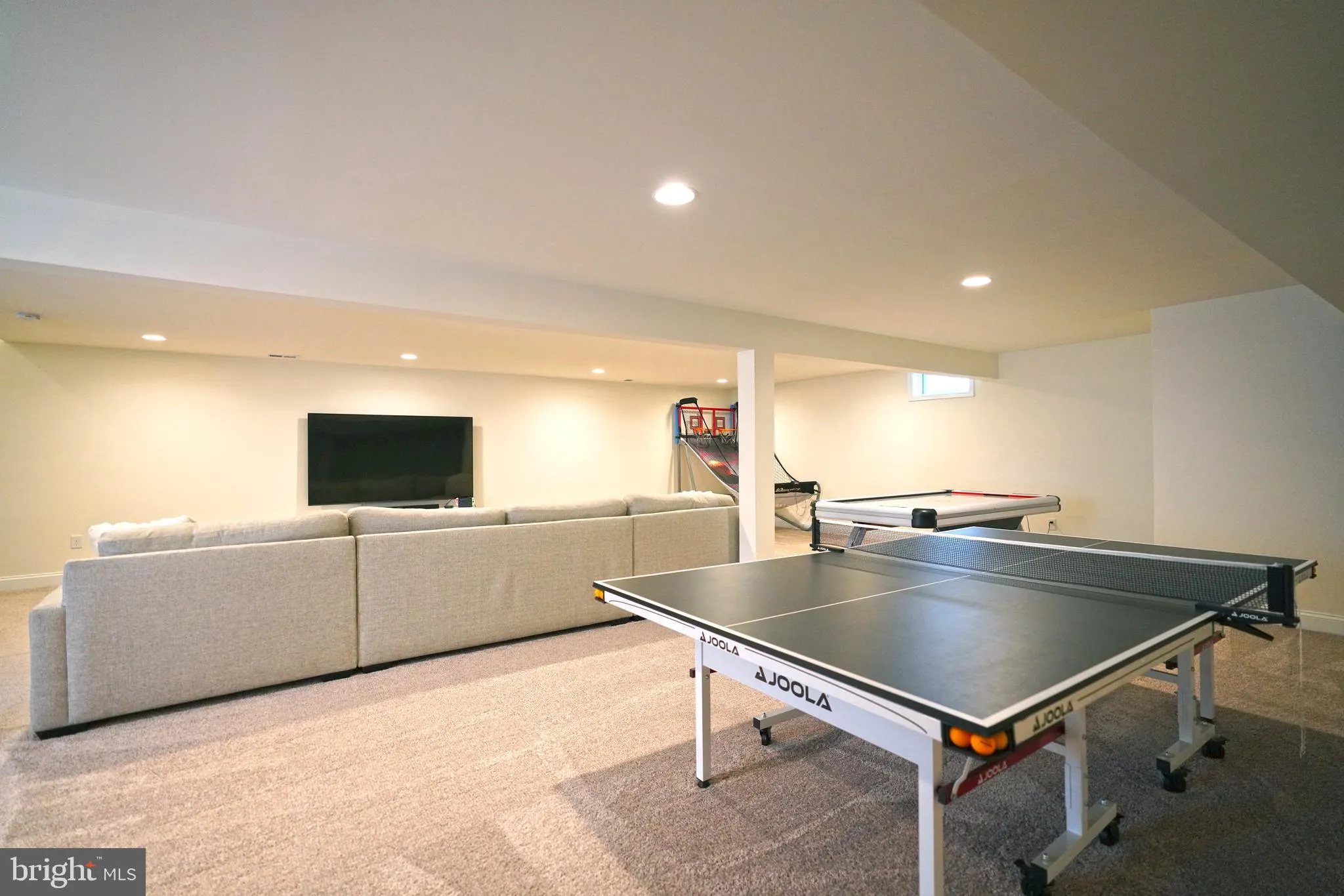 Lewes, Delaware 19958, United States, 5 Bedrooms Bedrooms, ,5 BathroomsBathrooms,Residential,Active,140714