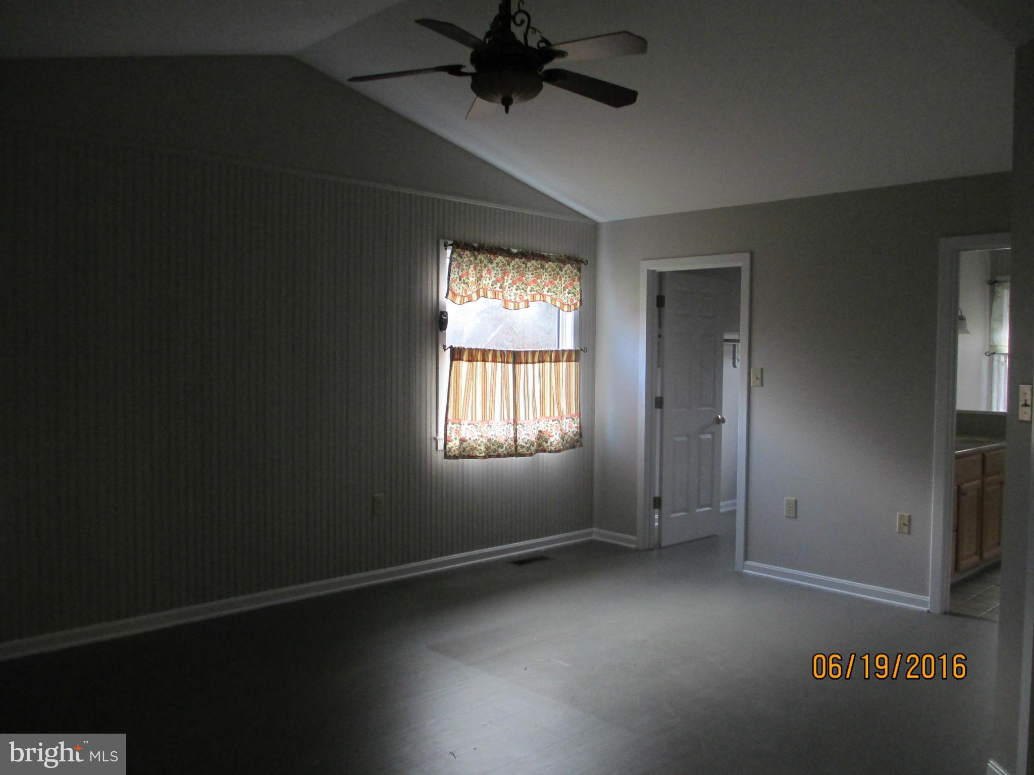 SPRING VALLEY - Residential