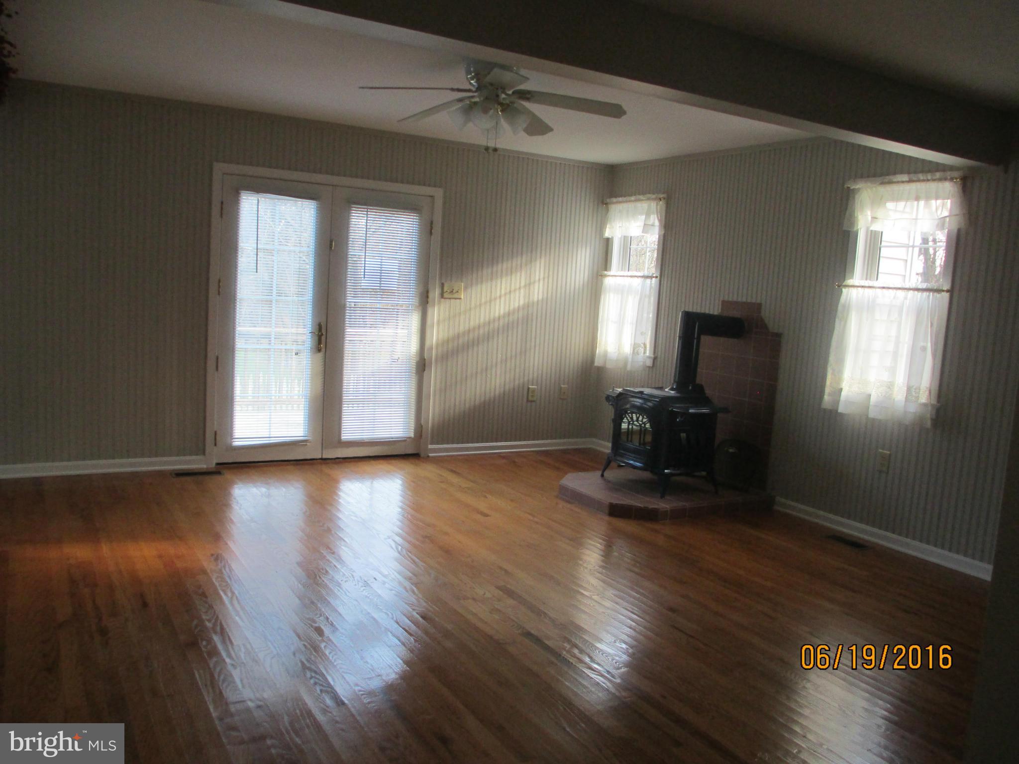 SPRING VALLEY - Residential