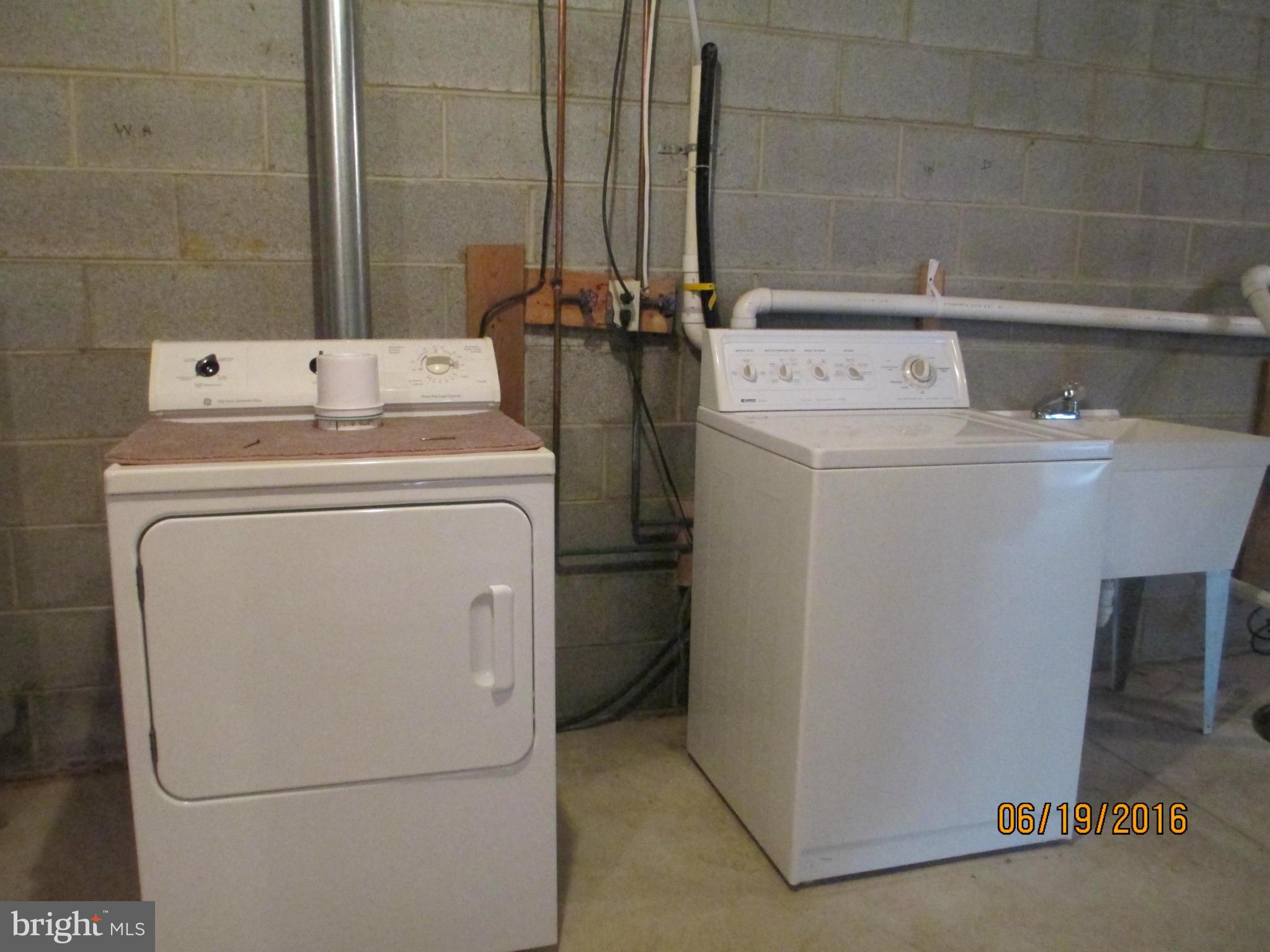 SPRING VALLEY - Residential