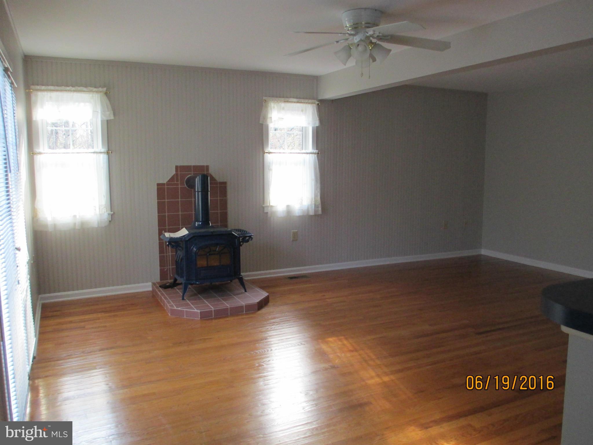 SPRING VALLEY - Residential