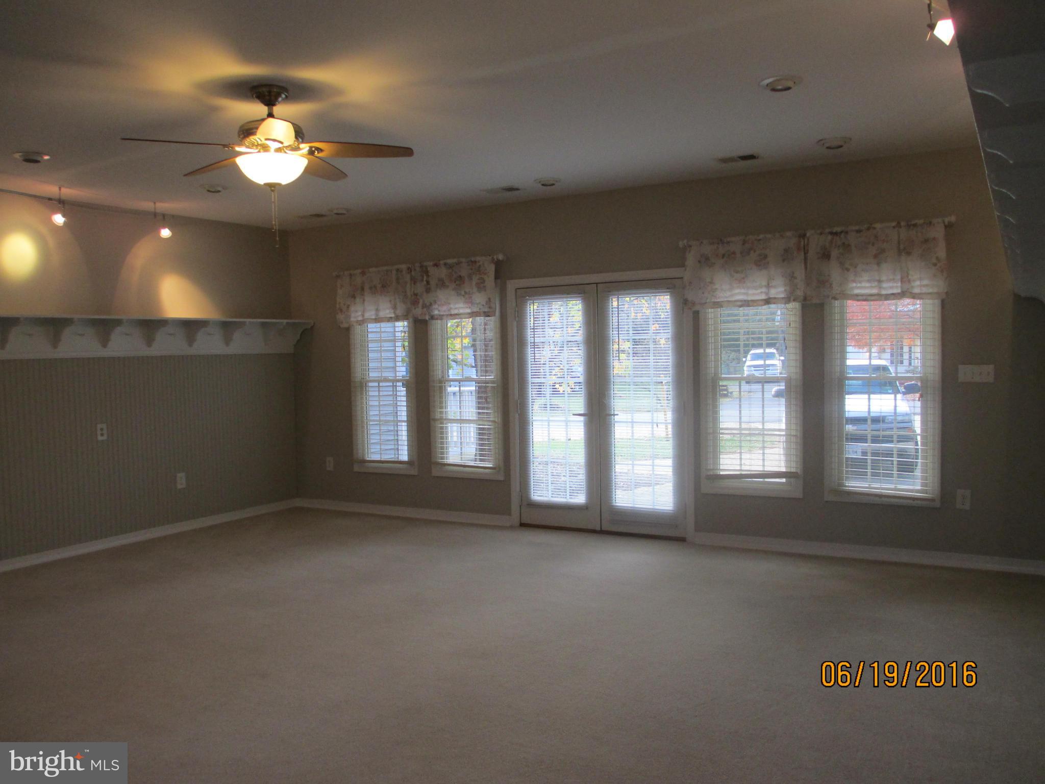 SPRING VALLEY - Residential