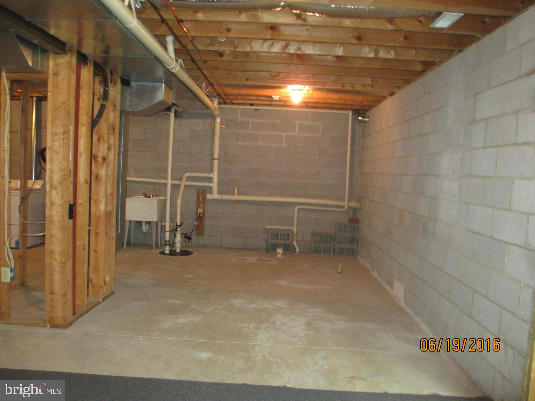 SPRING VALLEY - Residential