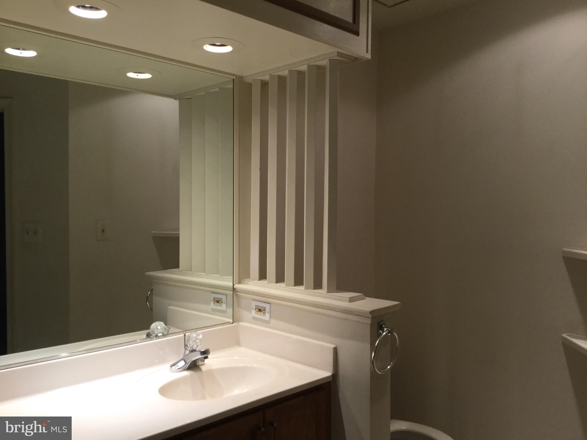 LIFESTYLE AT SULLY STATION - Residential Lease