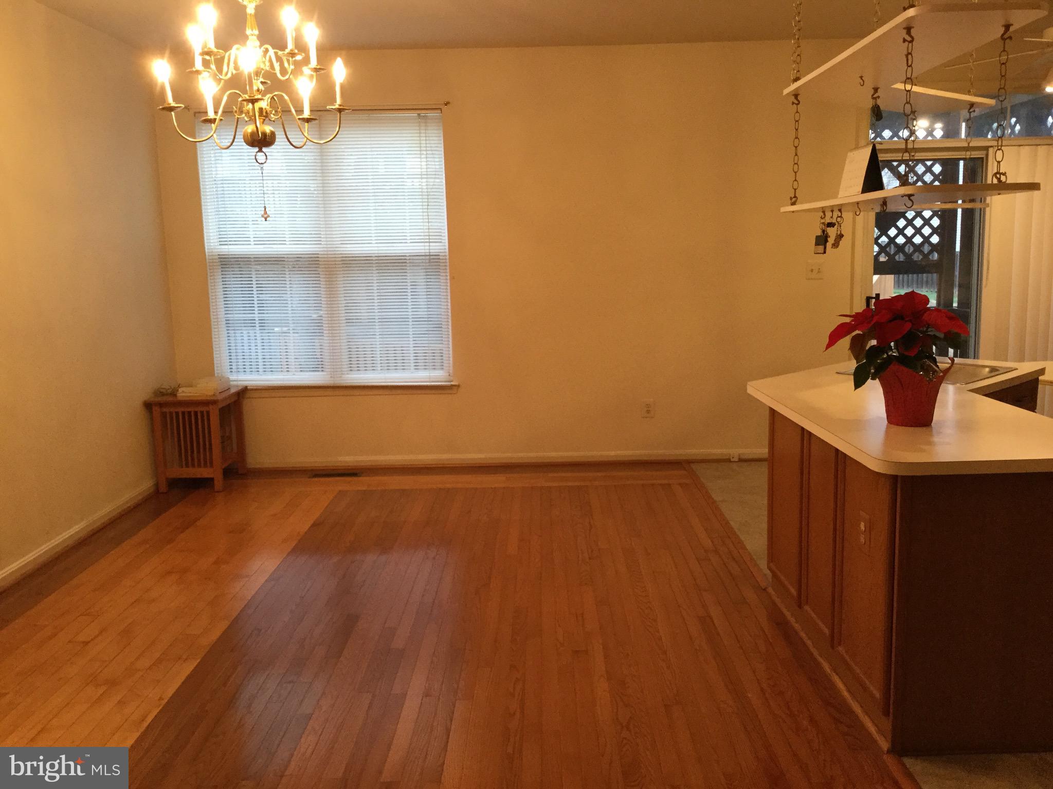 LIFESTYLE AT SULLY STATION - Residential Lease