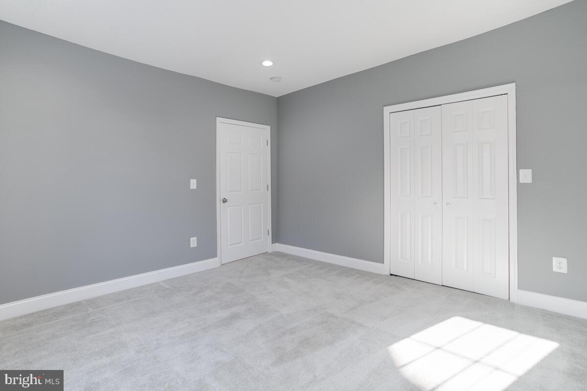 WINDSOR HILLS - Residential