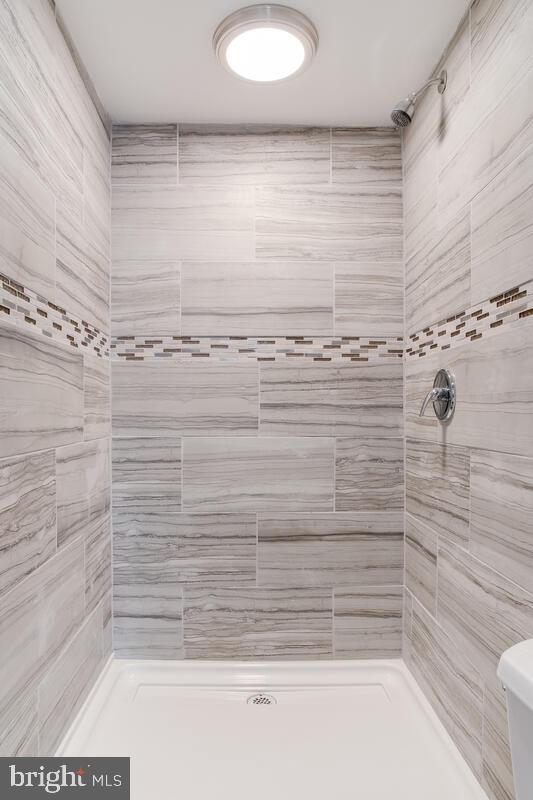 WINDSOR HILLS - Residential