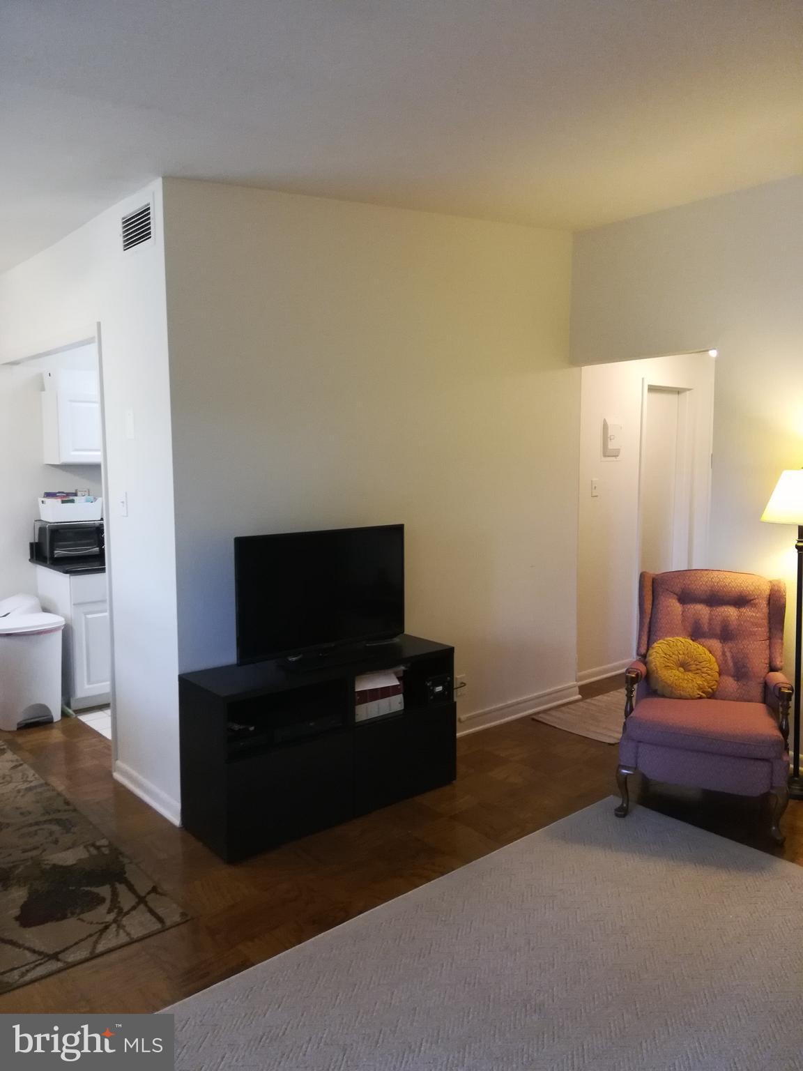 GROSVENOR PARK - Residential Lease