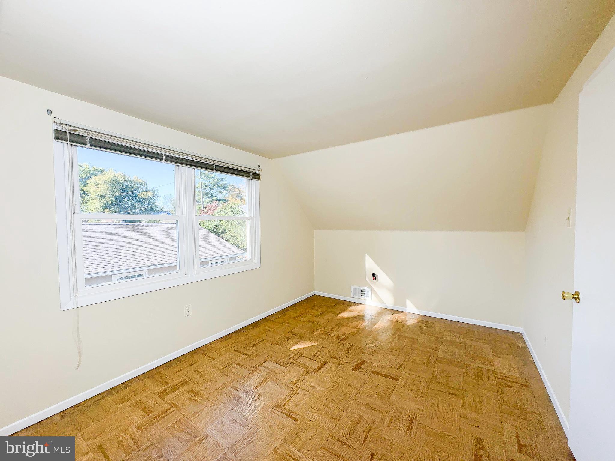 MEADOWBROOK AT BELAIR - Residential Lease