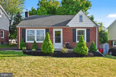 Homes For Sale - 124 West Street<br/> Montgomery County, SOUDERTON, PA 18964