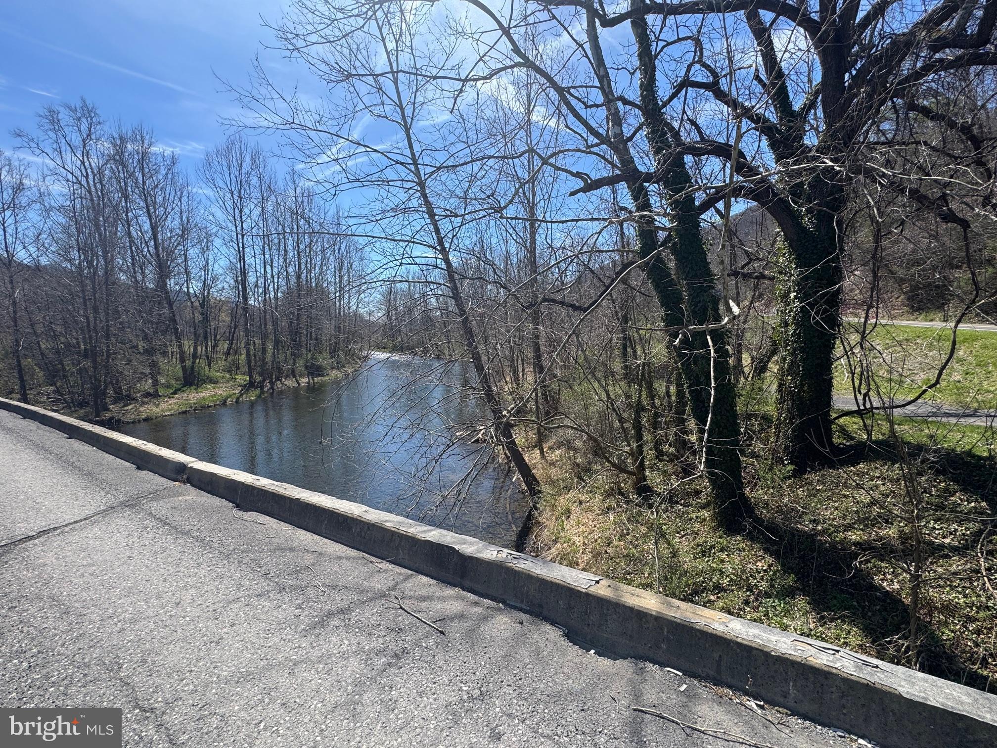 NONE UNRESTRICTED - Residential