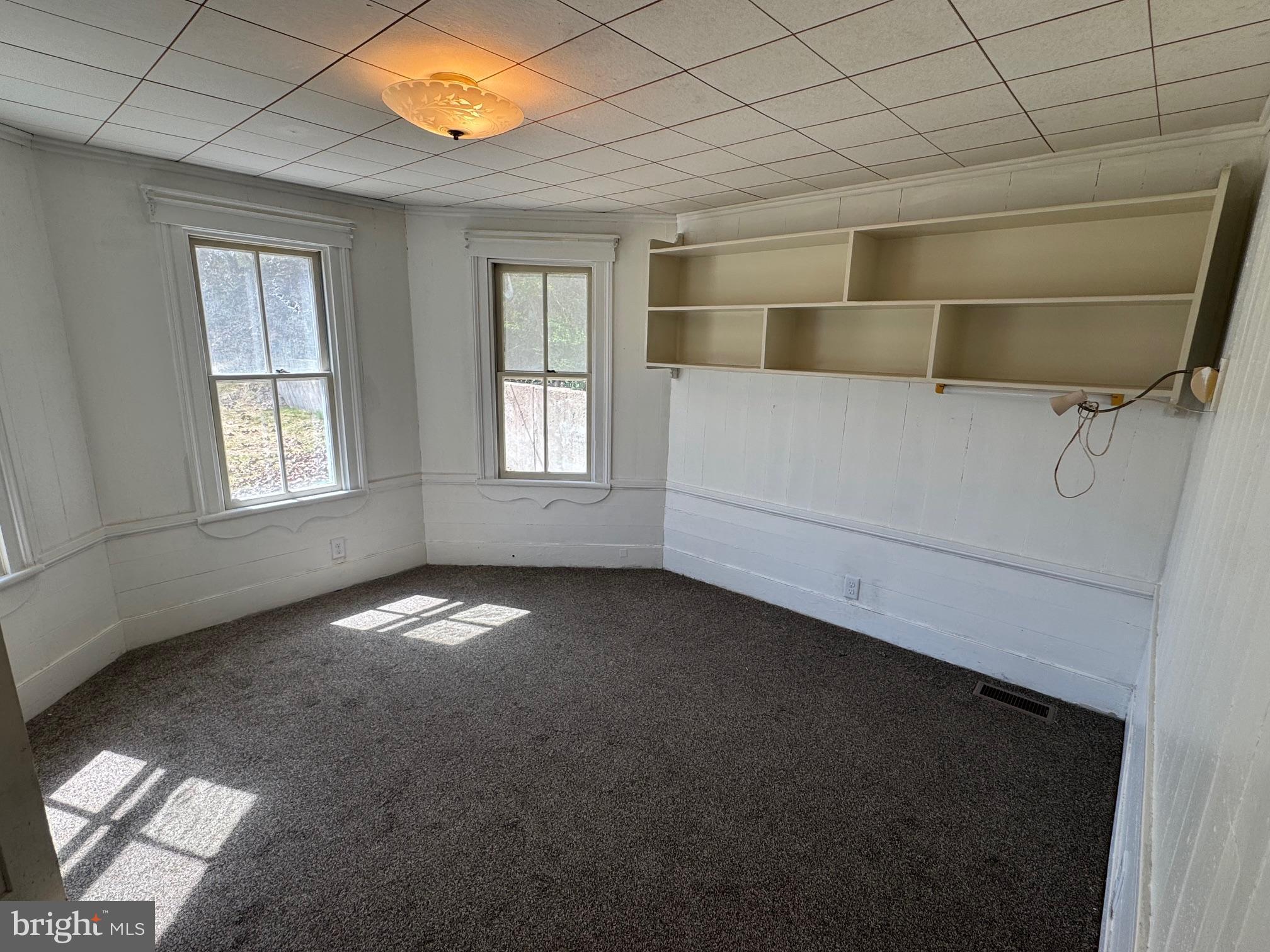 NONE UNRESTRICTED - Residential